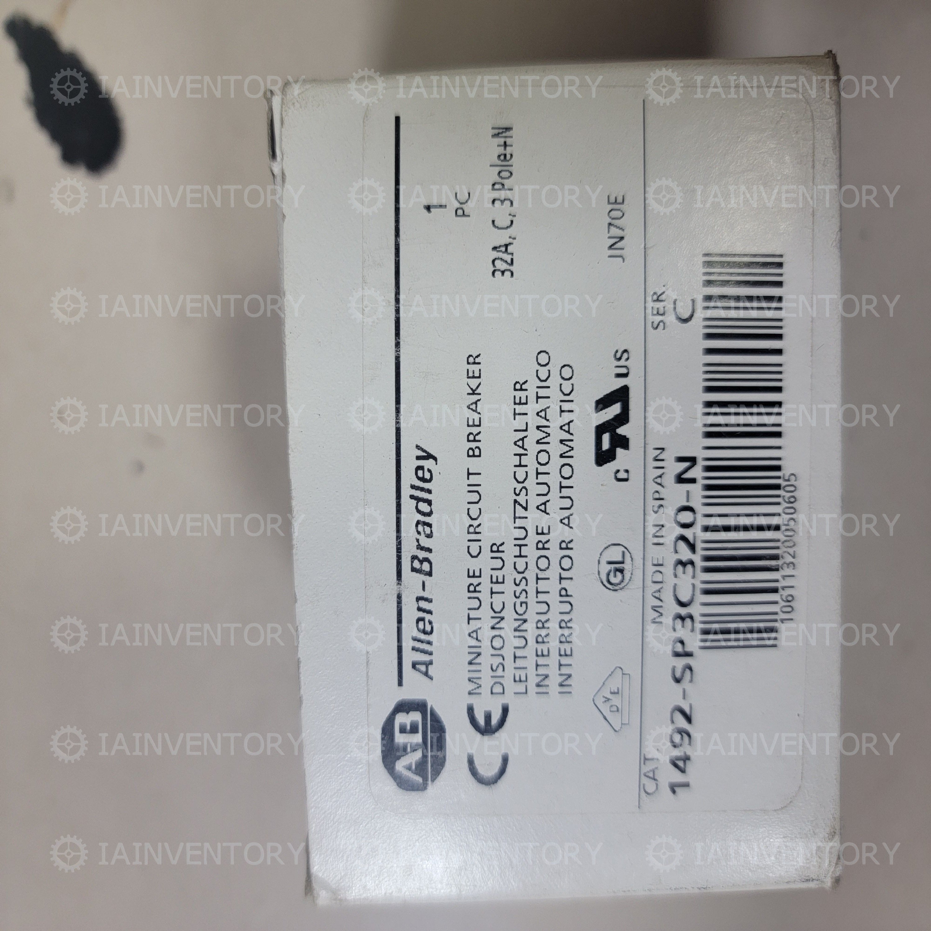 1492-SP3C320-N Allen-Bradley