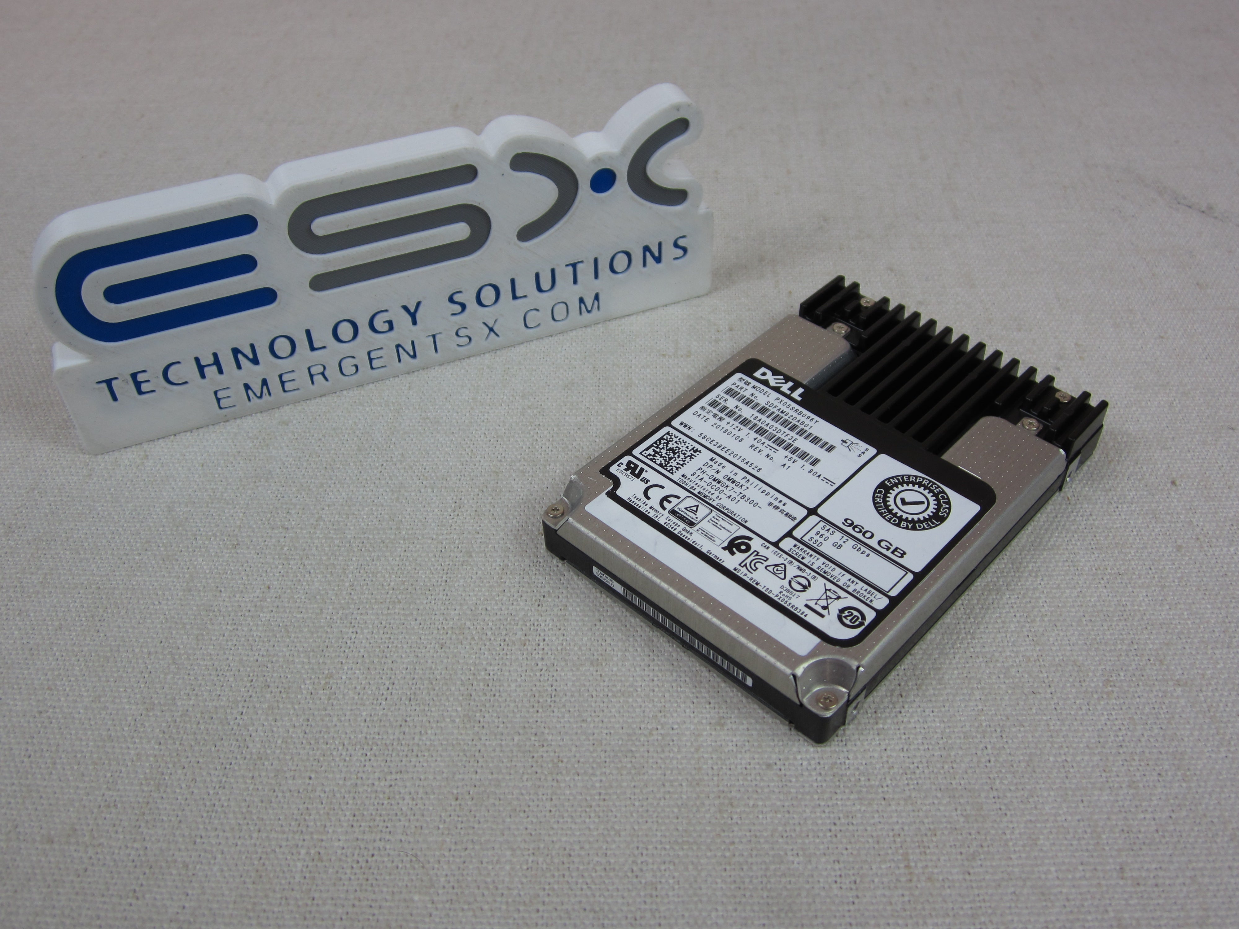 Dell MWGK7 960GB 12G 2.5" SAS RI SSD Toshiba PX05SRB096Y - No Tray 60-69% health