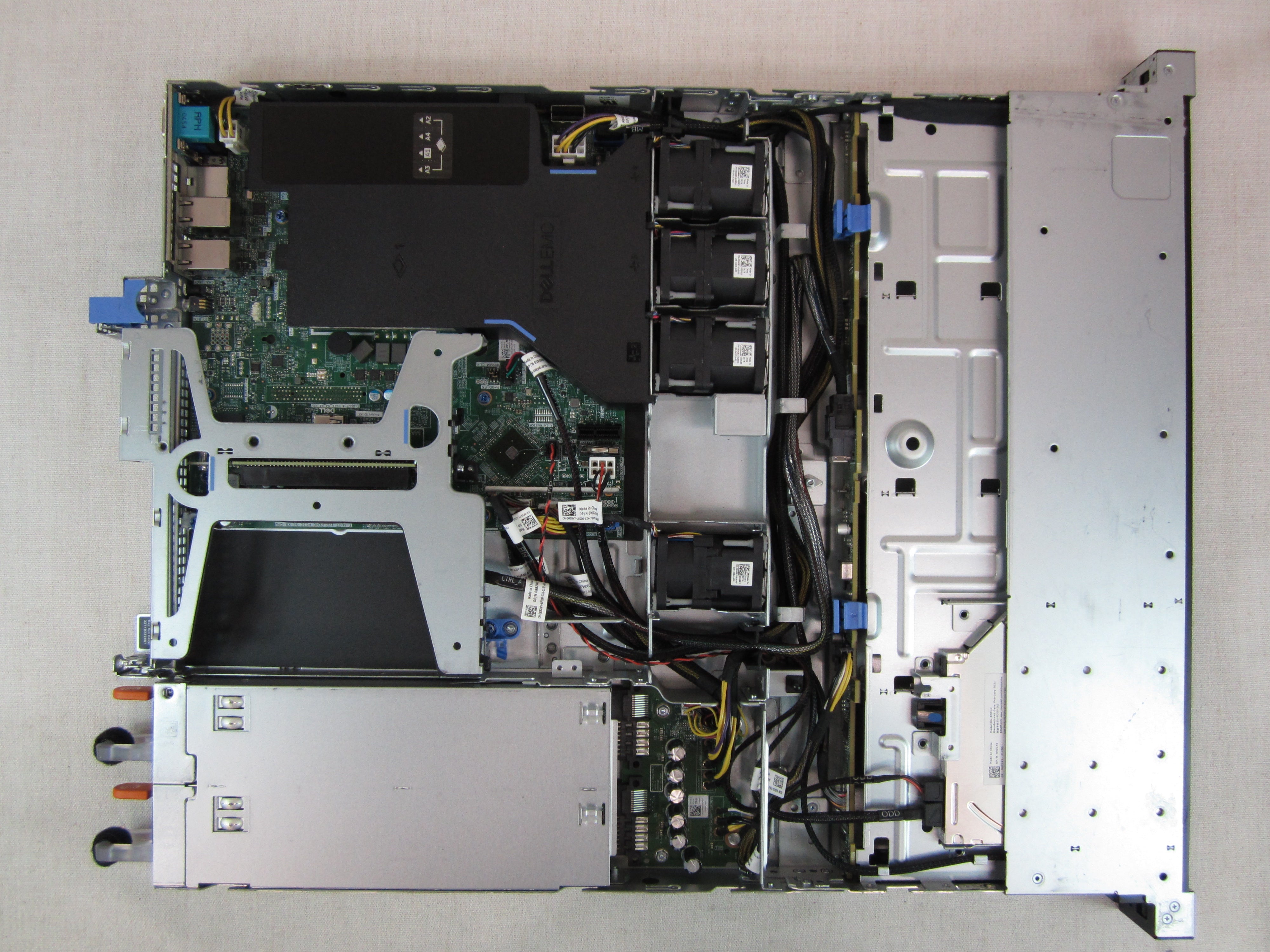 Dell PowerEdge R340 4x 3.5” 1U CTO Server- 1x Heatsink, 2x PSU, iDRAC