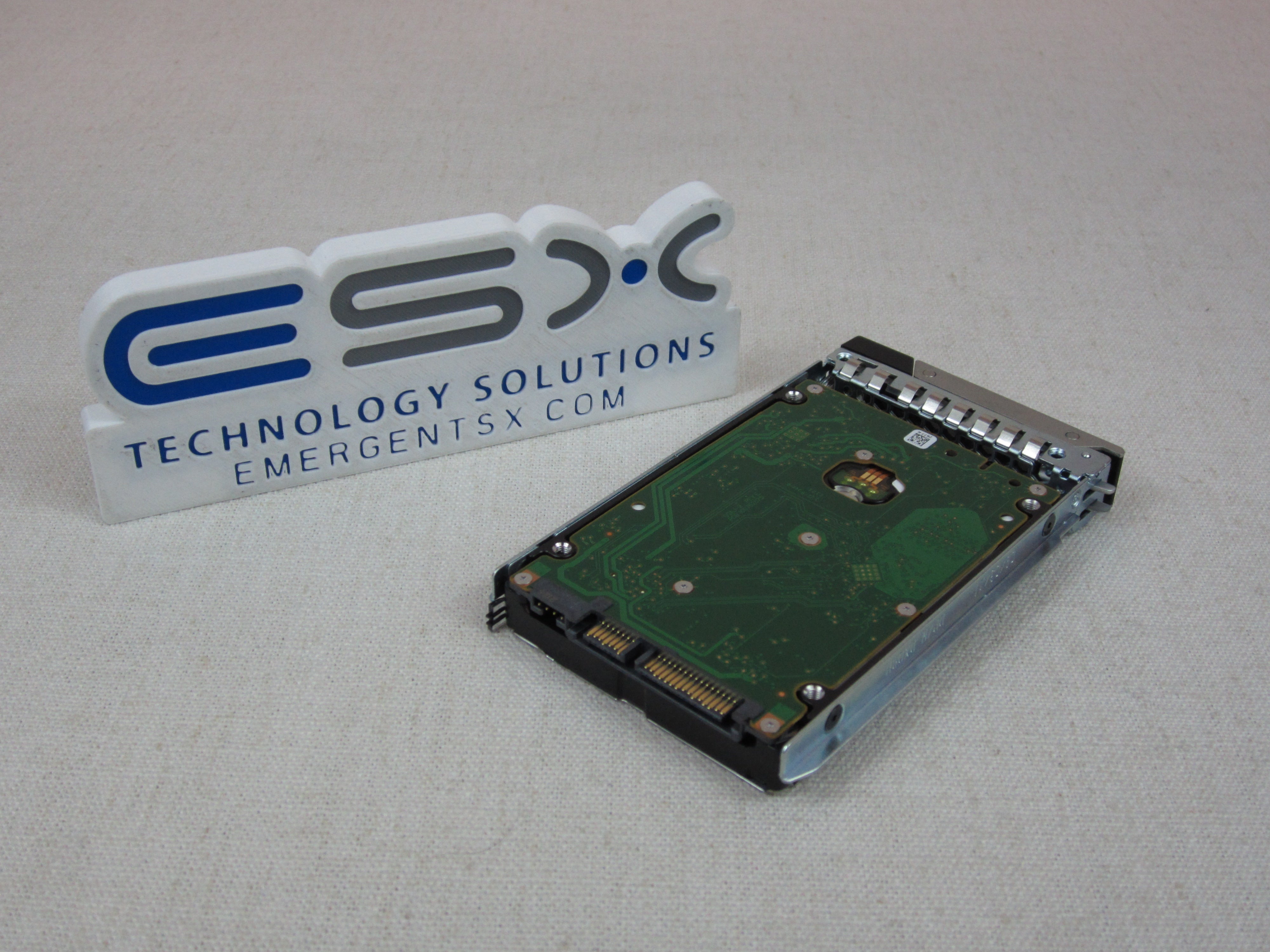 Dell VR92X 2TB 7.2k 6Gb/s 2.5" SATA Hard Drive ST2000NX0423 w/ 14G Tray