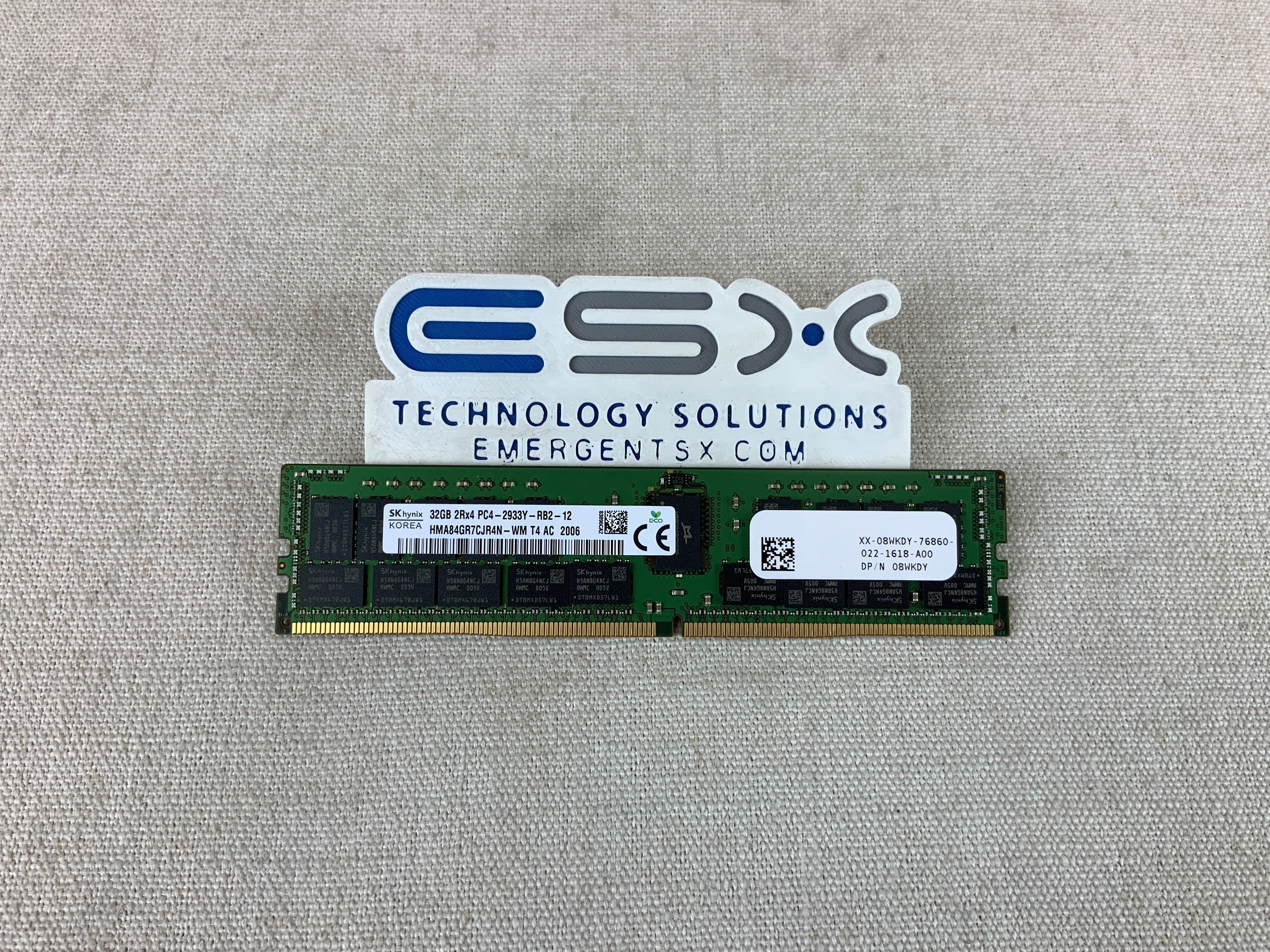 Dell 8WKDY 32GB 2Rx4 PC4-2933Y Server Memory DDR4-23400R ECC Server Memory RDIMM