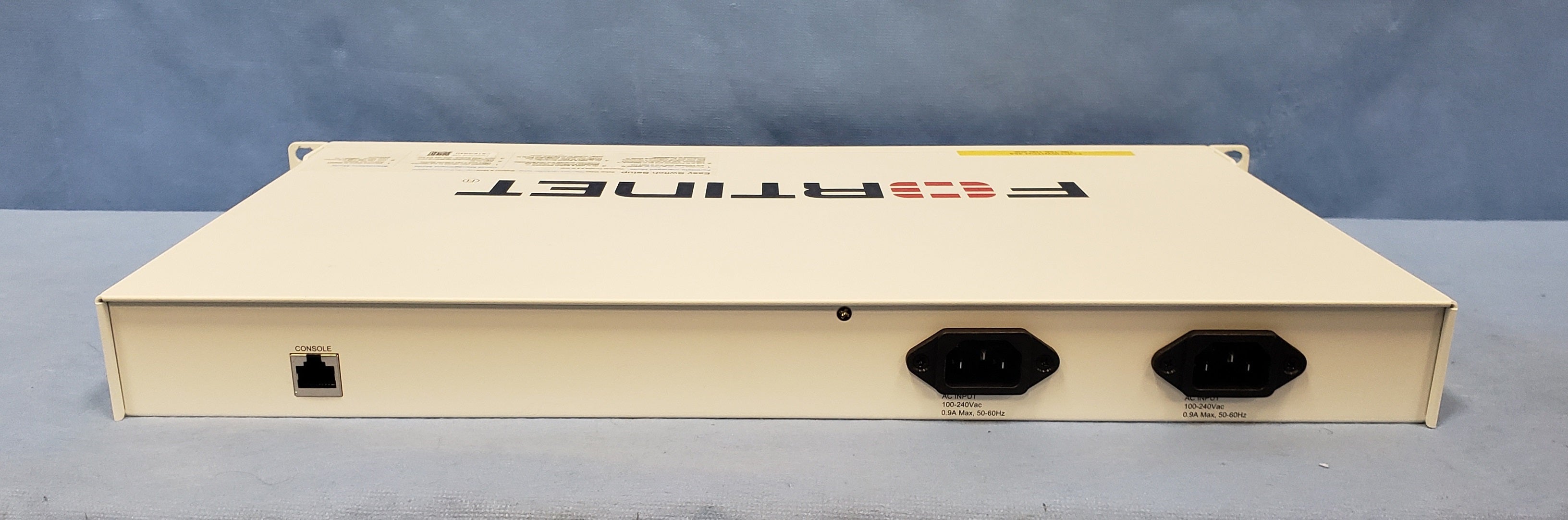 Fortinet FS-424D 24 Port GE 2x SFP+ Network FortiSwitch w/ Rack Ears