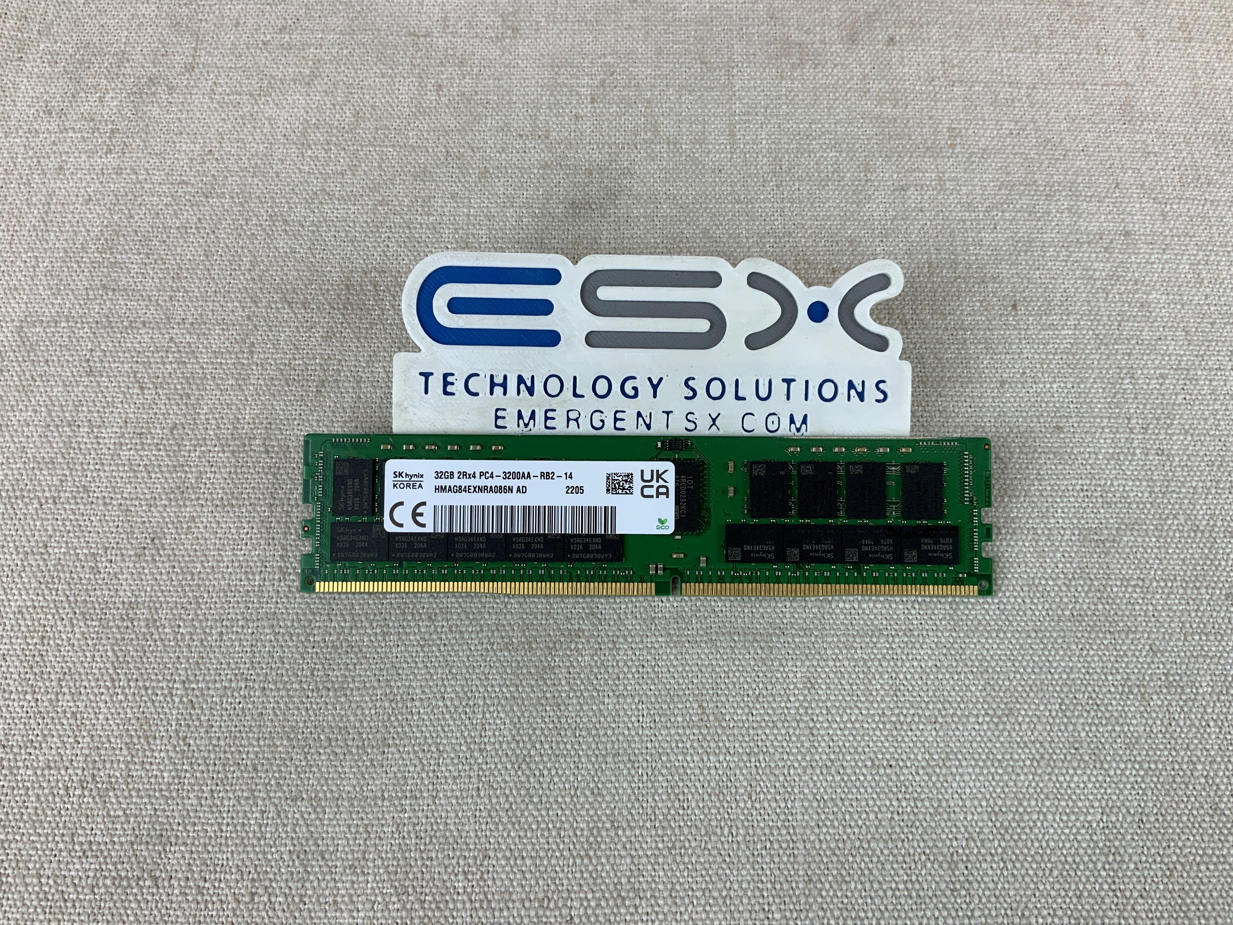 Hynix HMAG84EXNRA086N 32GB 2Rx4 PC4-3200AA DDR4 ECC Server Memory RDIMM