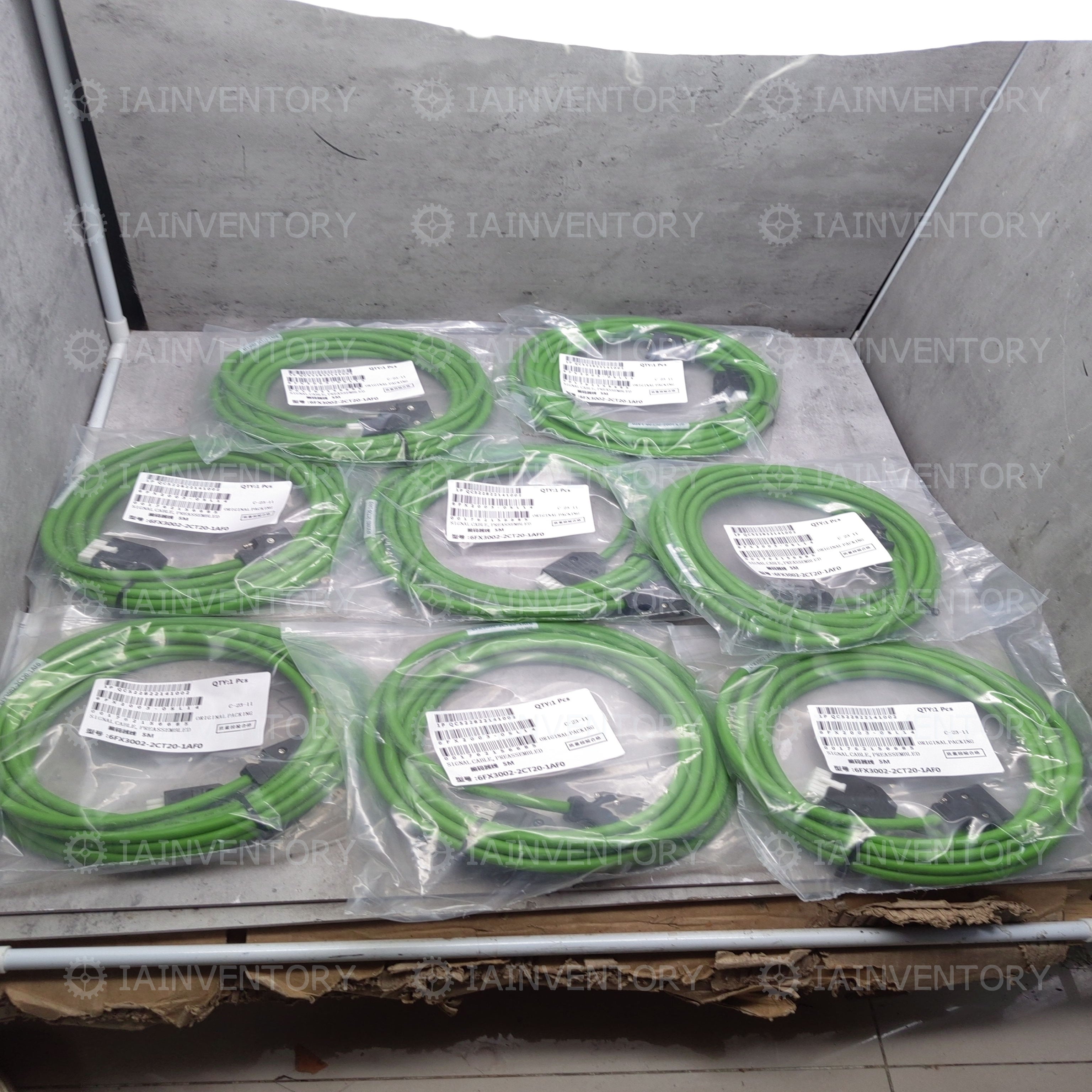 Siemens 6FX3002-2CT20-1AF0 6FX30022CT201AF0 6FX3 002-2CT20-1AF0