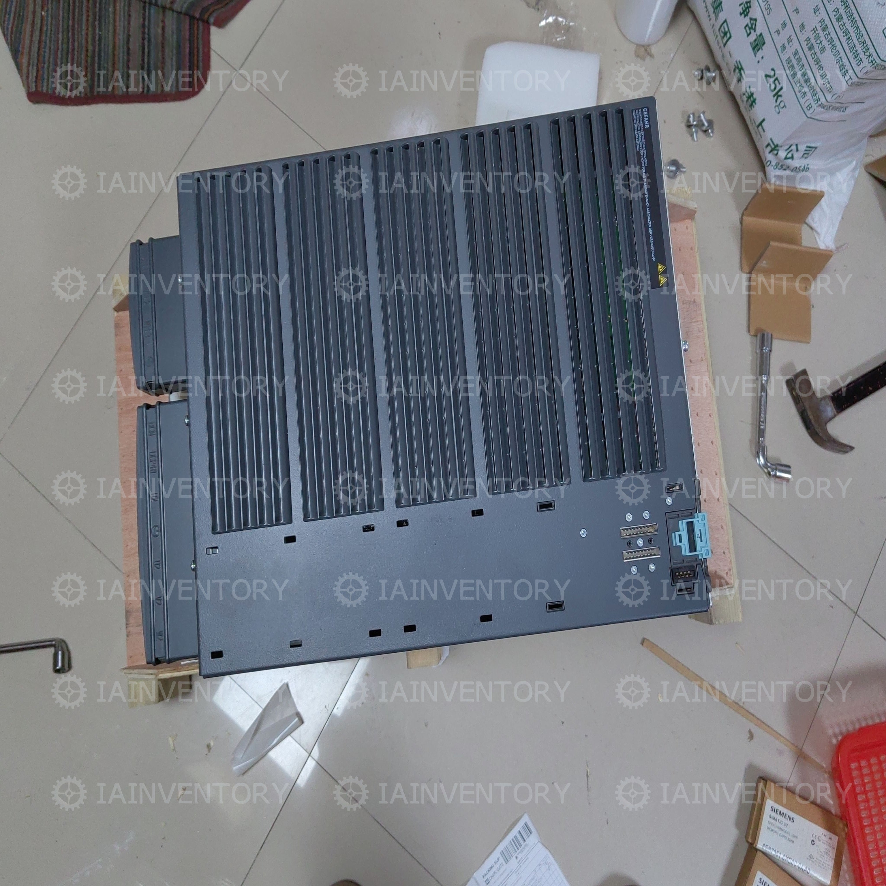 Siemens 6SL3210-1SE31-1UA0 6SL3 210-1SE31-1UA0