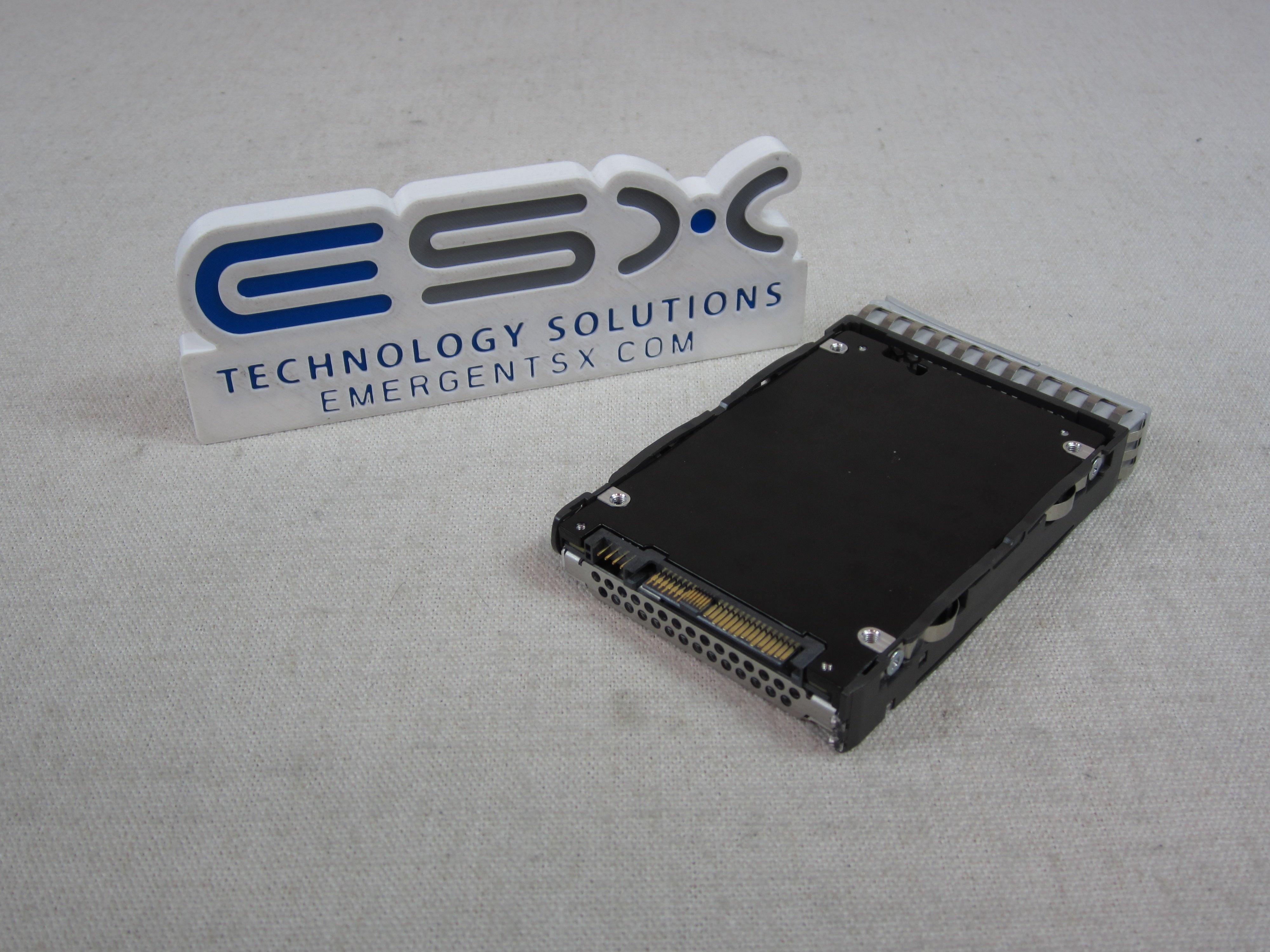 Cisco UCS-SD16TK3X-EP 1.6TB 12Gb/s 2.5" SAS Enterprise Performance SSD