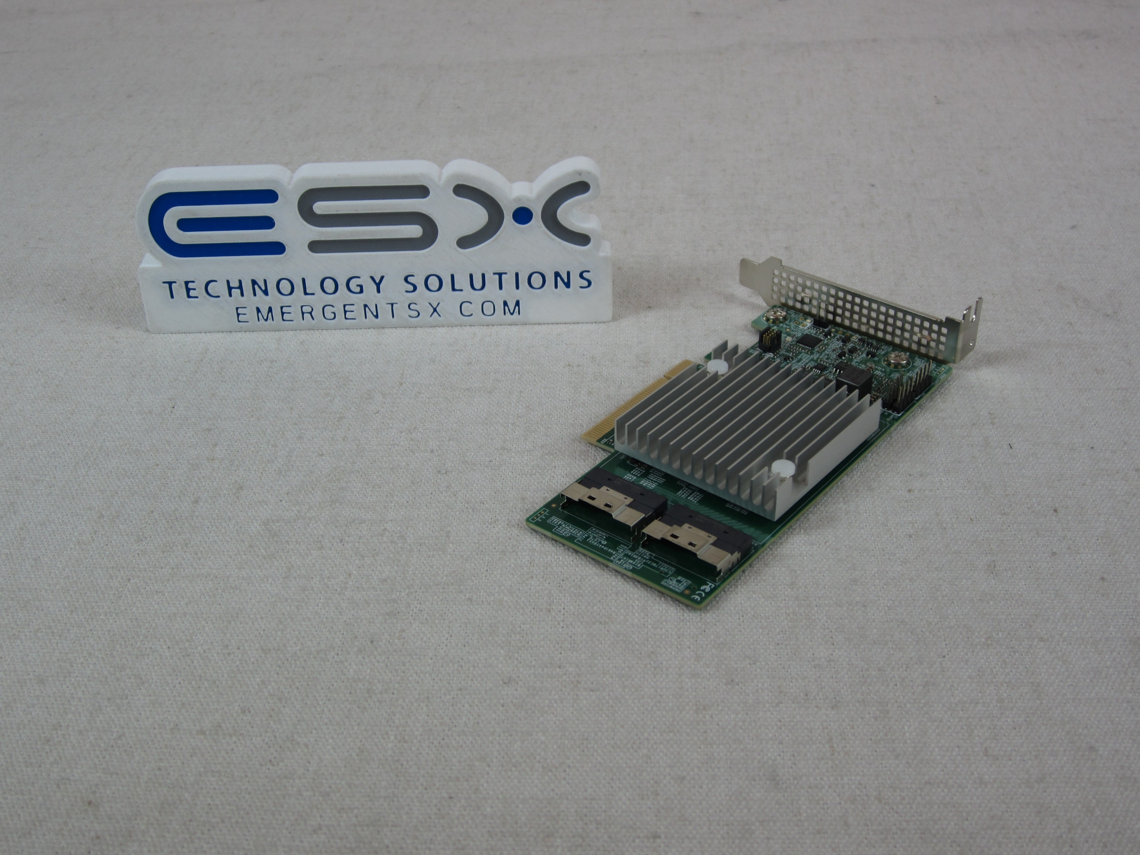 Nutanix AOC-S3816L-L16IT-NI22 Broadcom 3816 12G SAS 16 Int Port RAID Controller