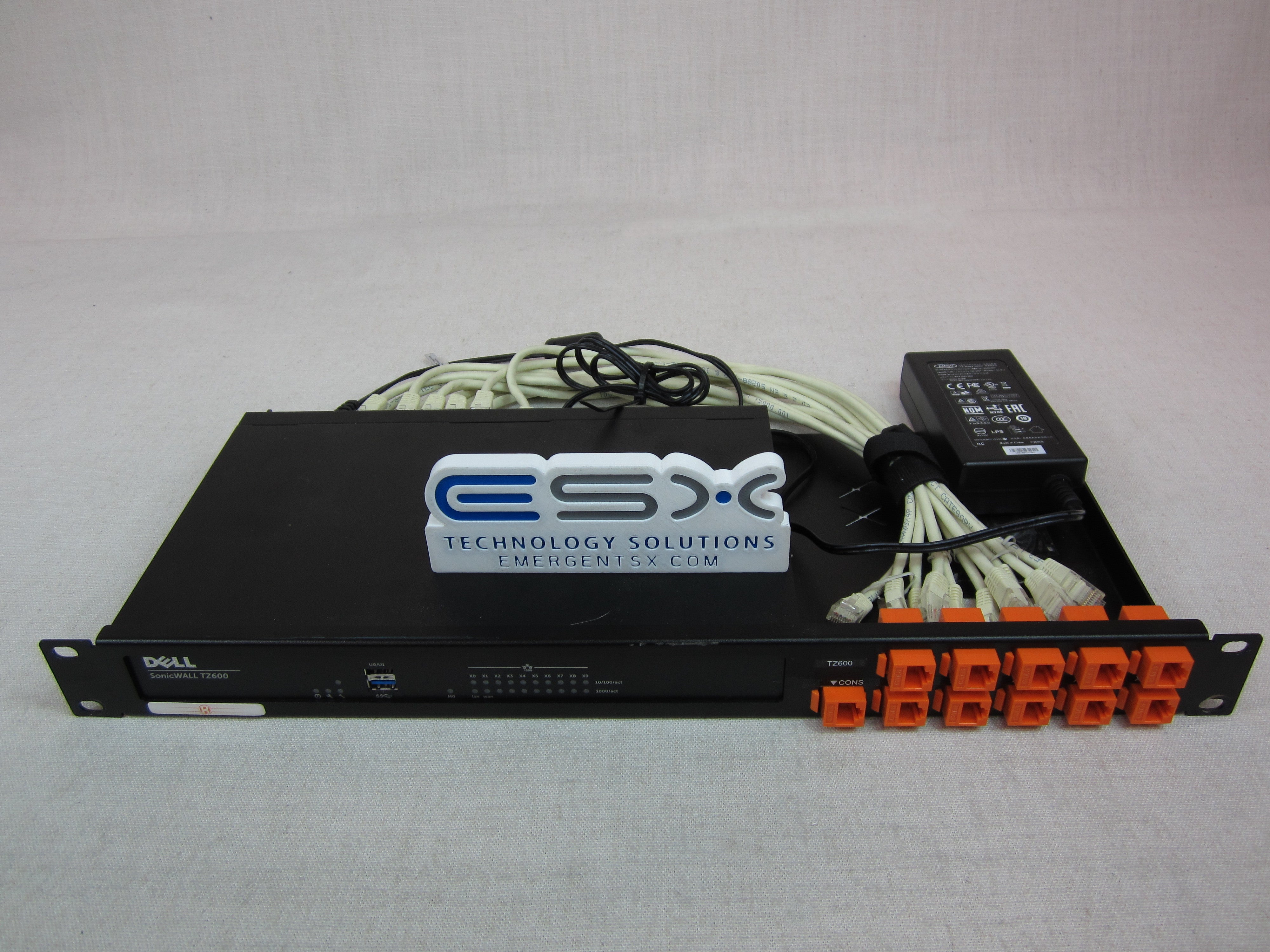 Dell SonicWall TZ600 10 Port Network Security Firewall w/ AC and Rack Mount Kit