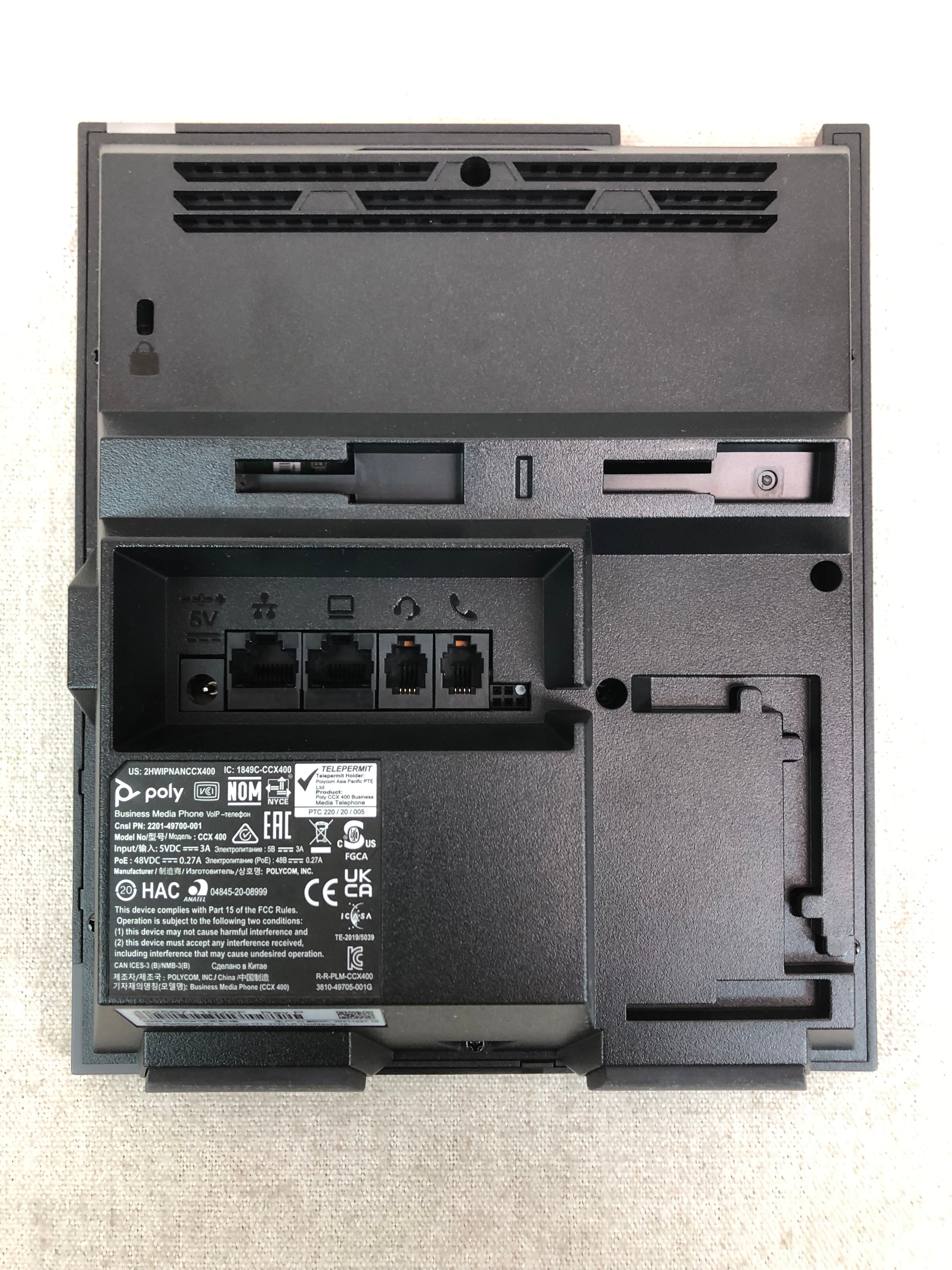Polycom CCX 400 Business Media VOIP phone w/ 48V adapter