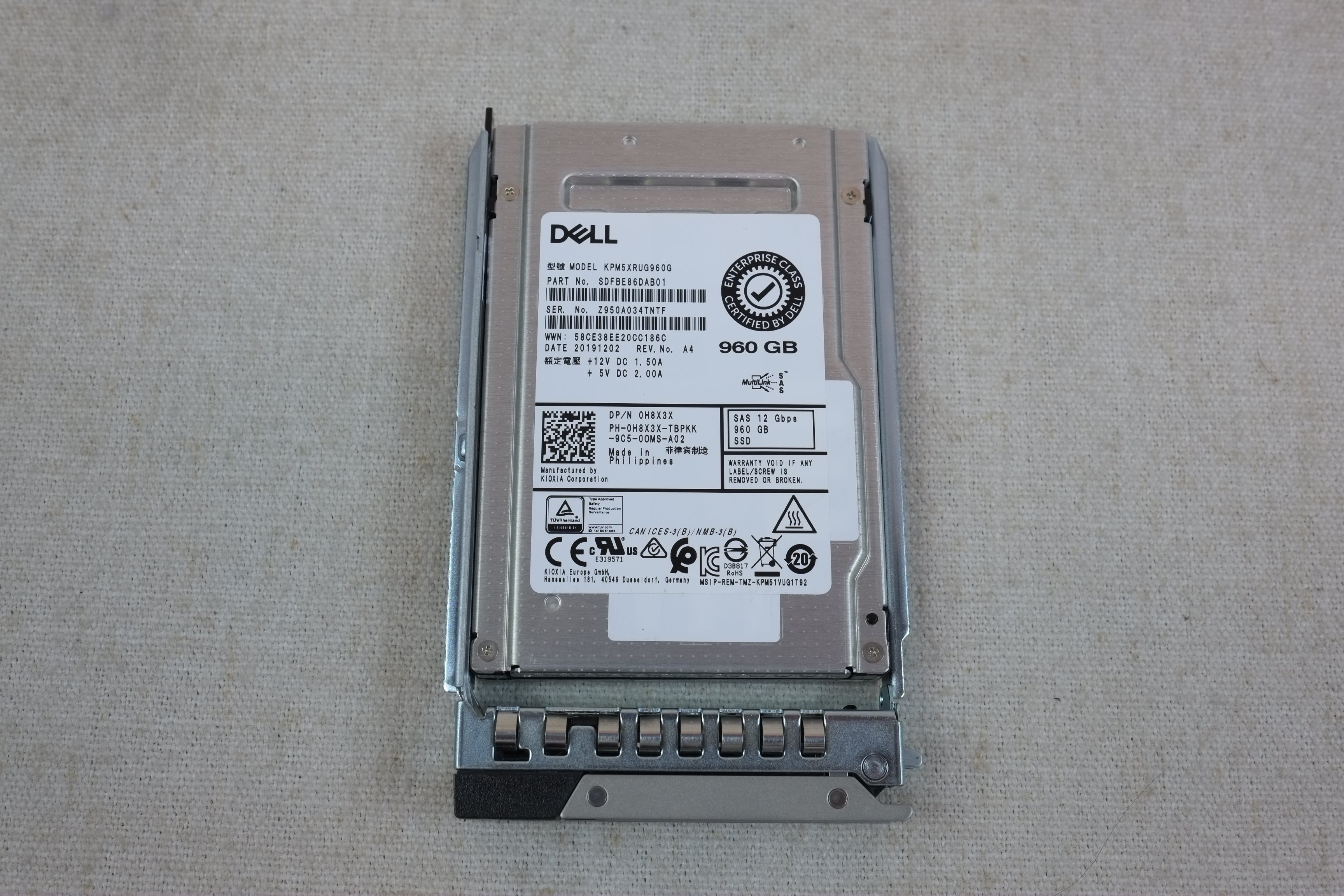 Dell H8X3X 960GB 12Gb/s 2.5” SAS RI SSD Toshiba KPM5XRUG960G w/ 14G Tray