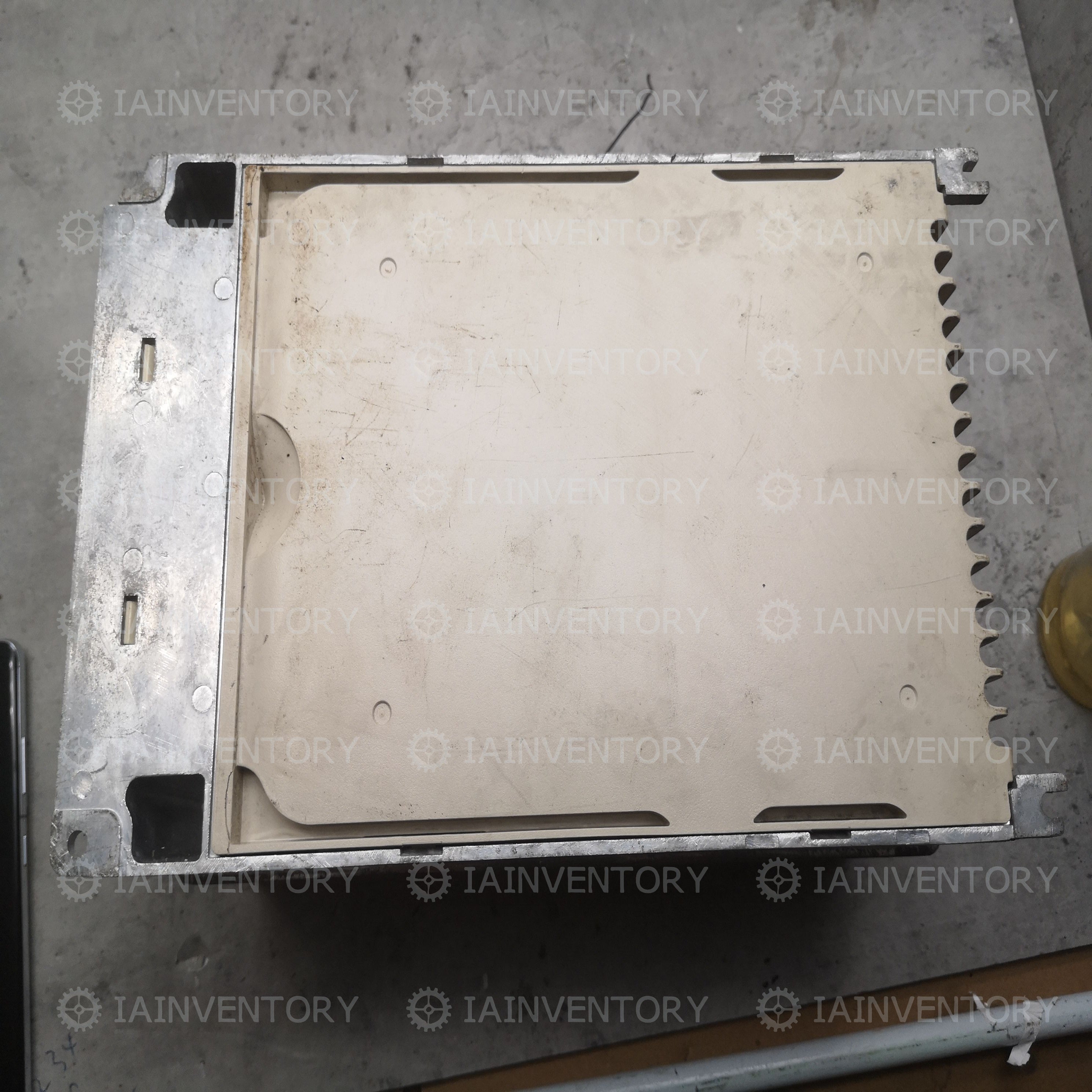 YASKAWA inverter CIMR-VB4A0038FBA