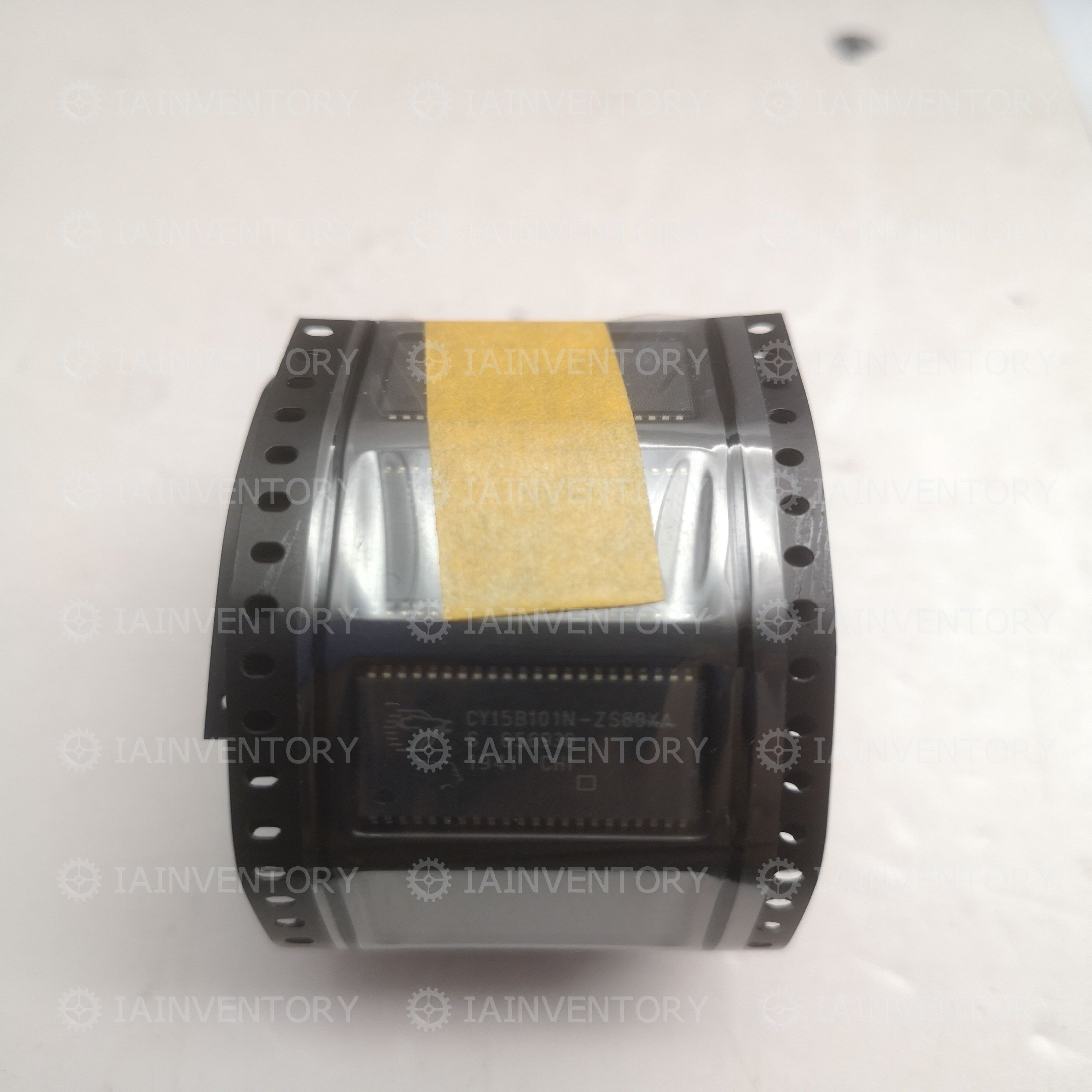 IC CY15B101N-ZS60XA