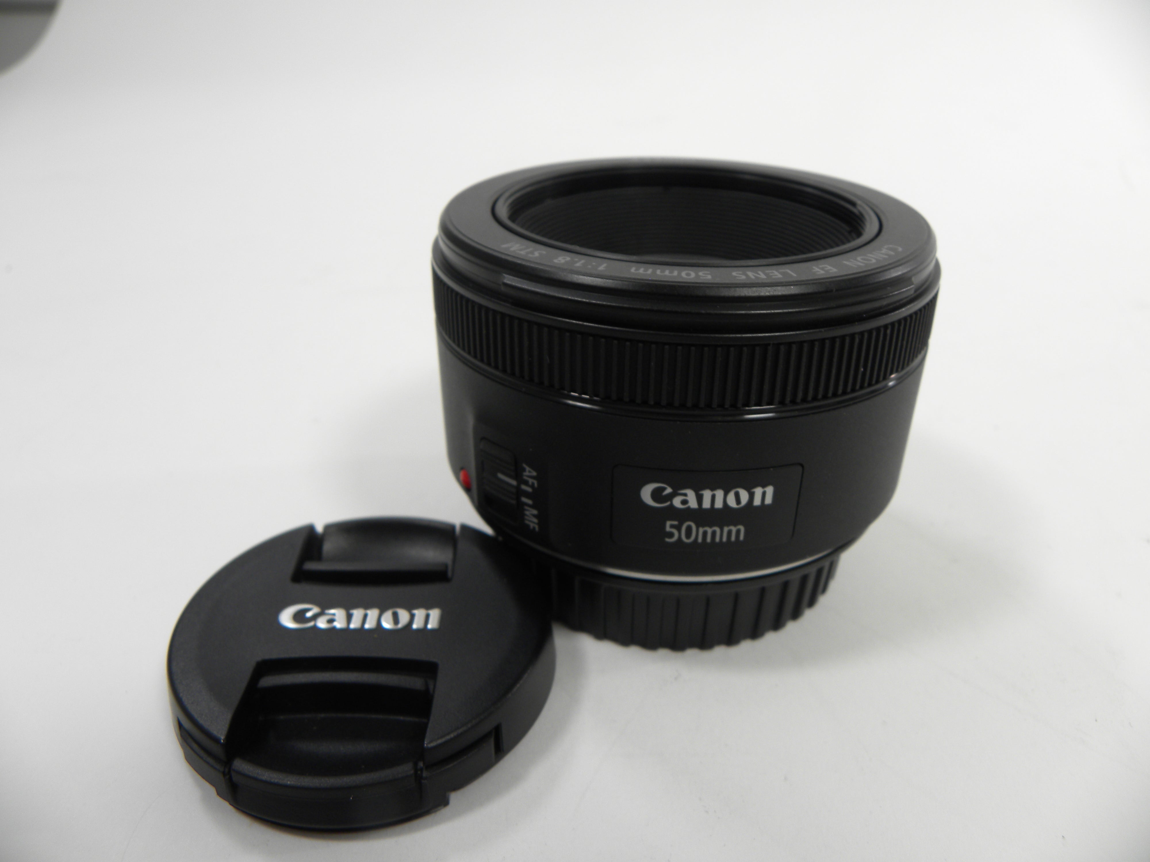 Canon EF 50mm f1.8 STM