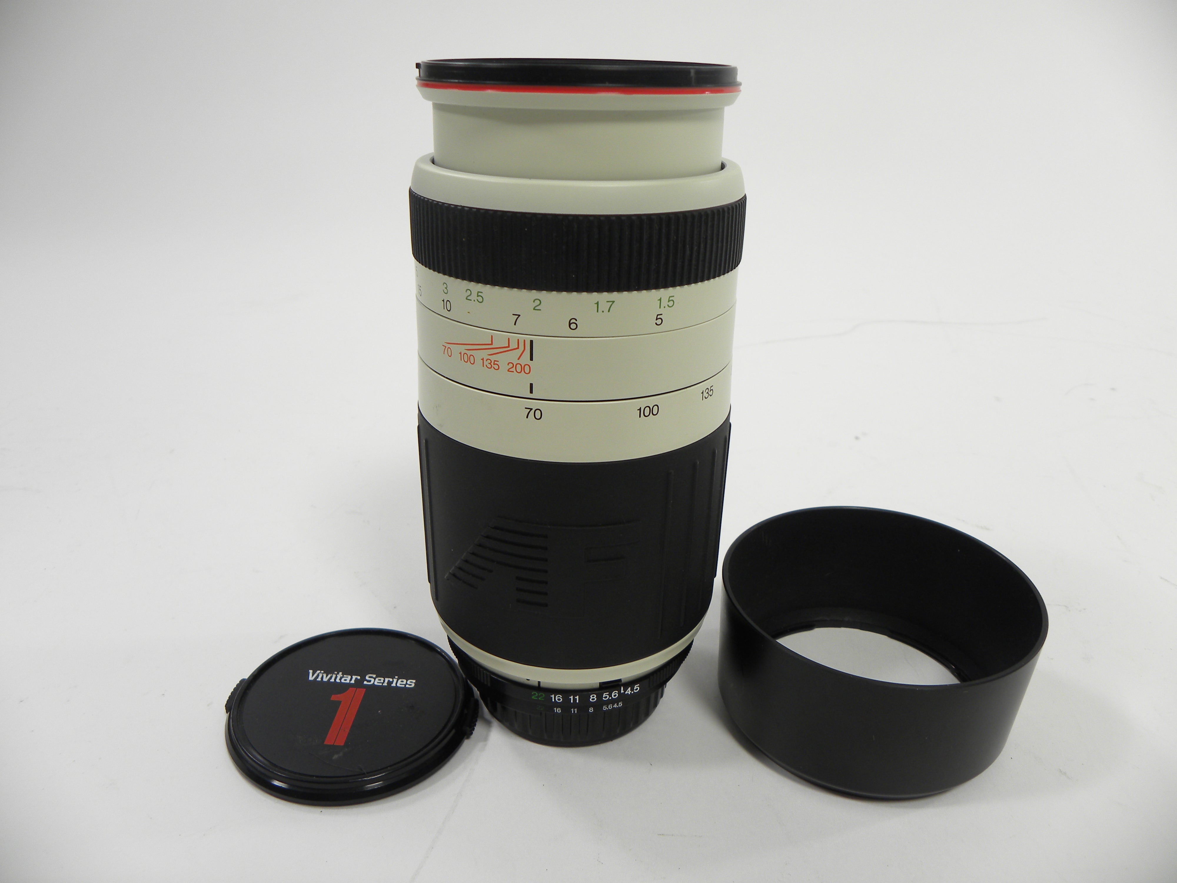 Vivitar Series 1 70-300mm f4.5-5.6 Nikon F Mount