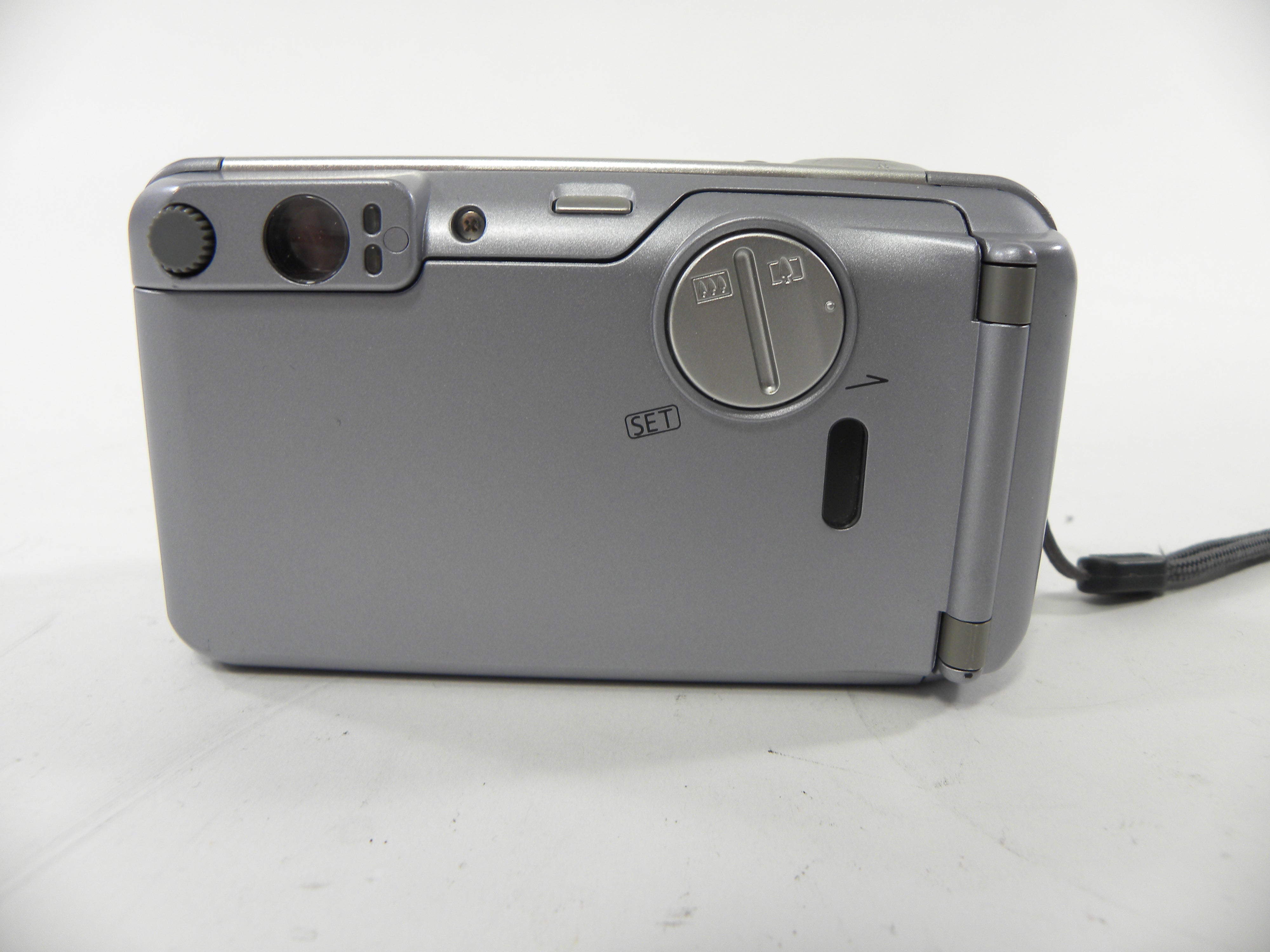 Canon Sure Shot 130u 35mm Camera