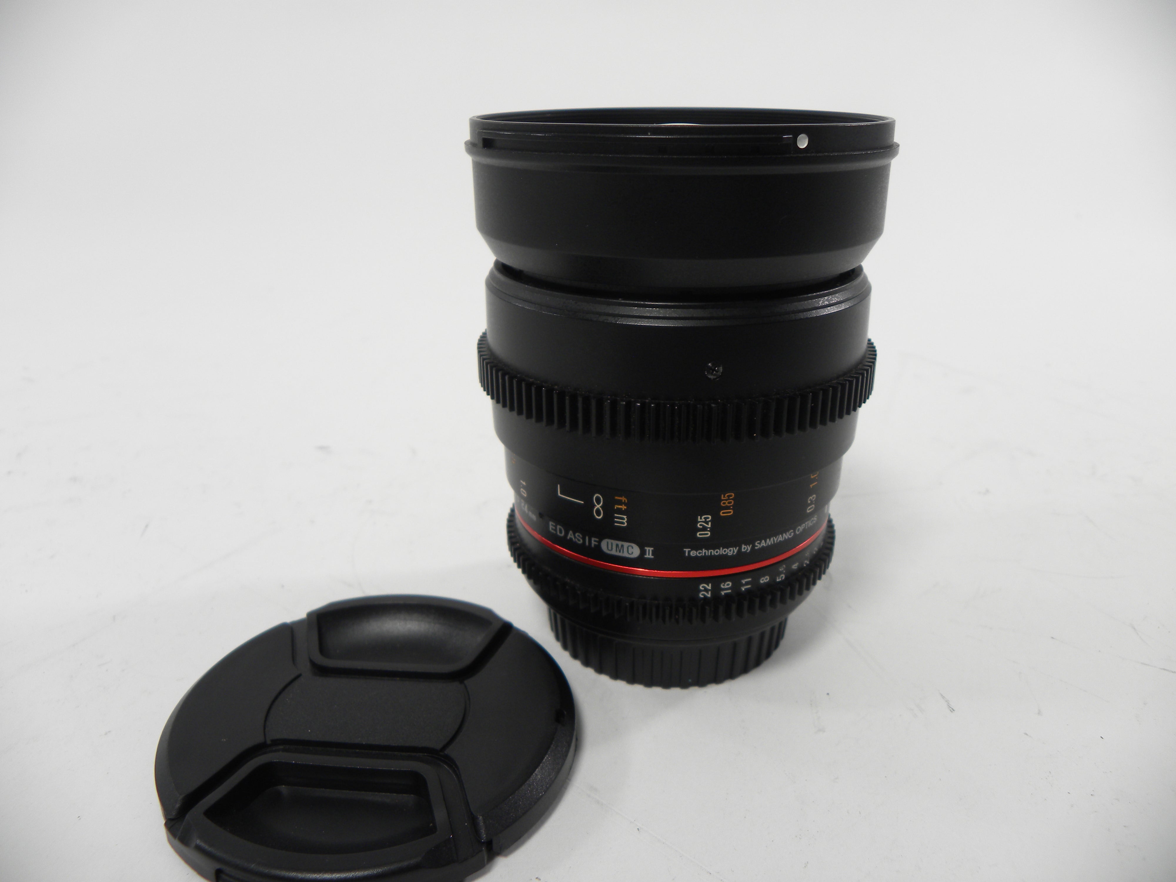 Rokinon 24mm f1.5 Canon EF-S Mount Parts only AS IS