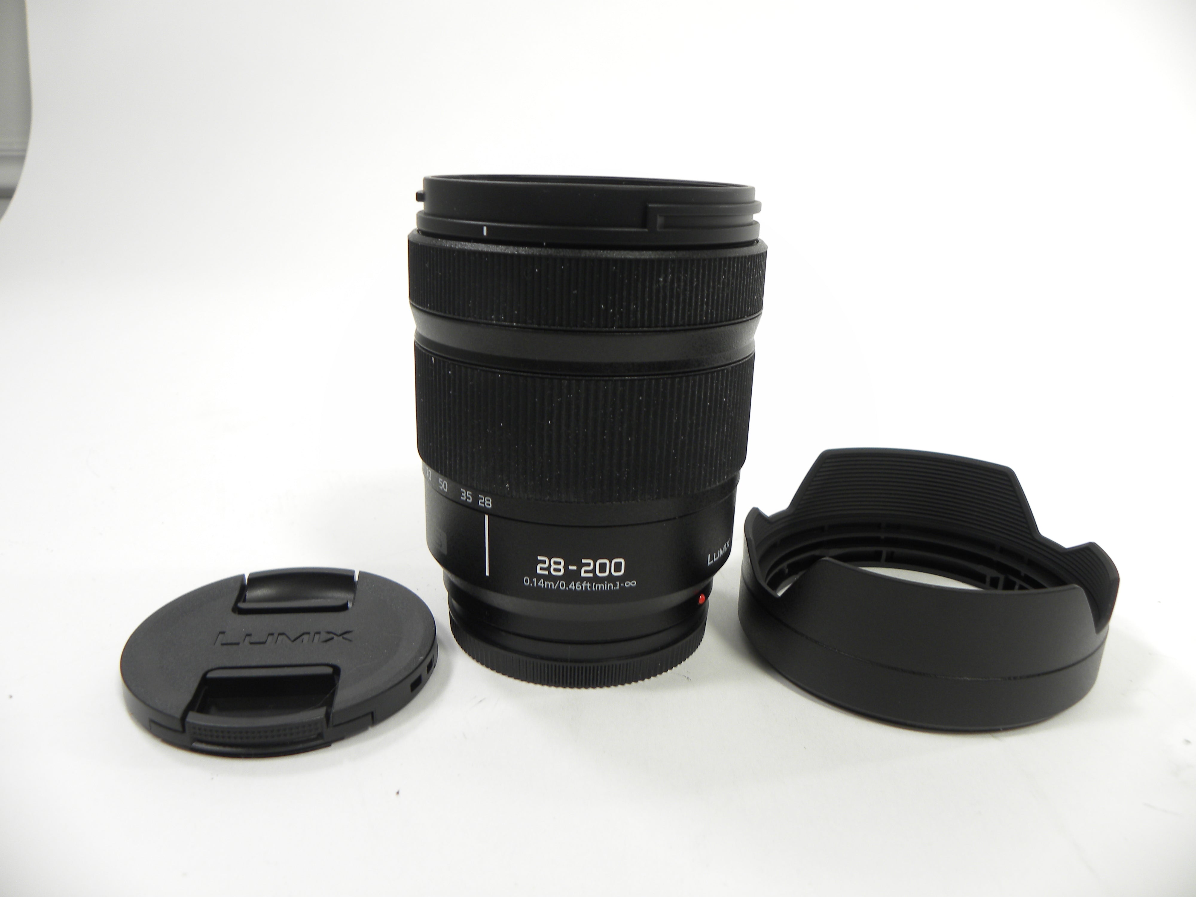 Panasonic Lumix S 28-200mm f4-7.1 L Mount
