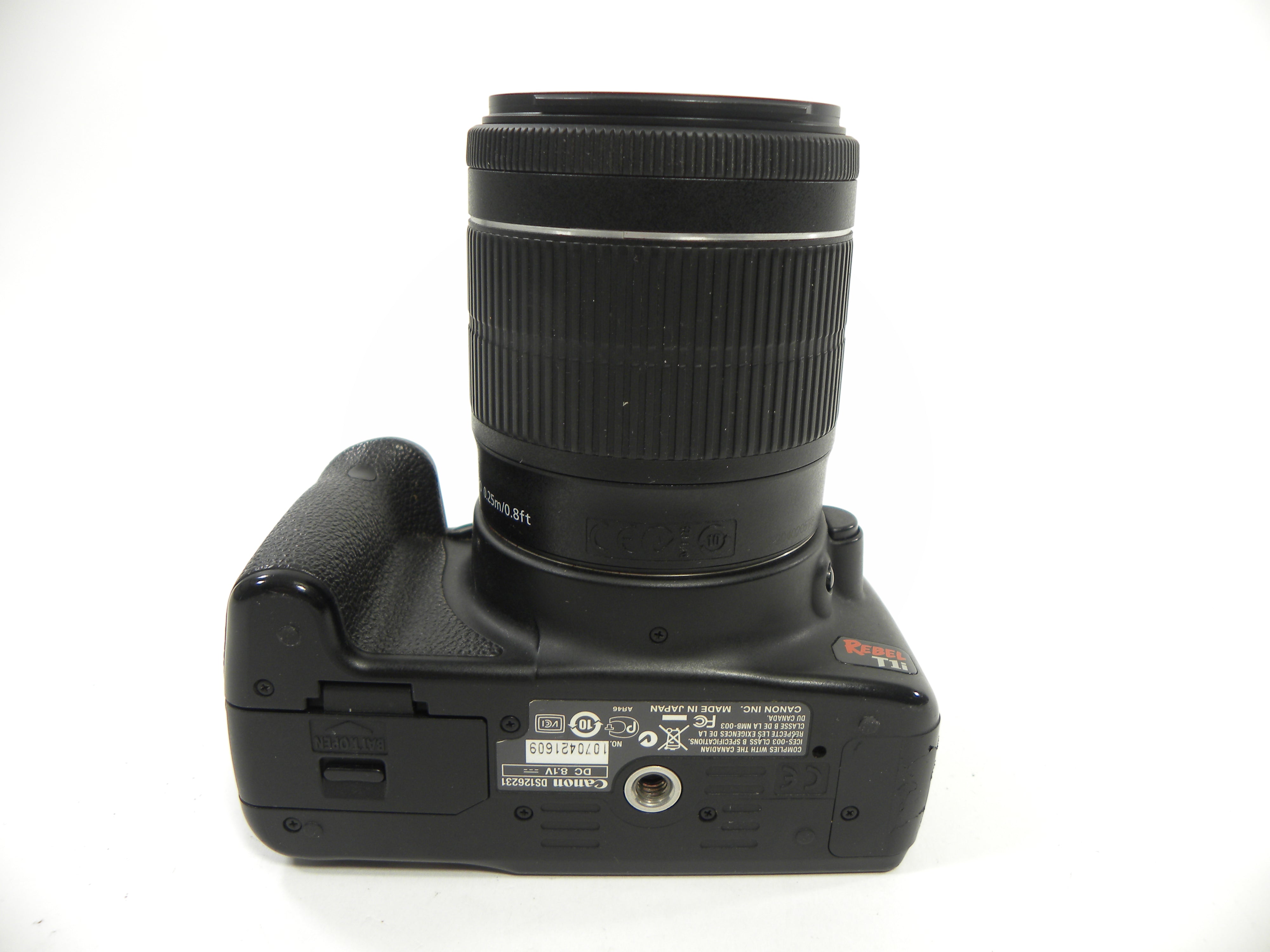 Canon EOS Rebel T1i 15.1mp Digital SLR w/18-55 IS STM Shutter ct. 34,770