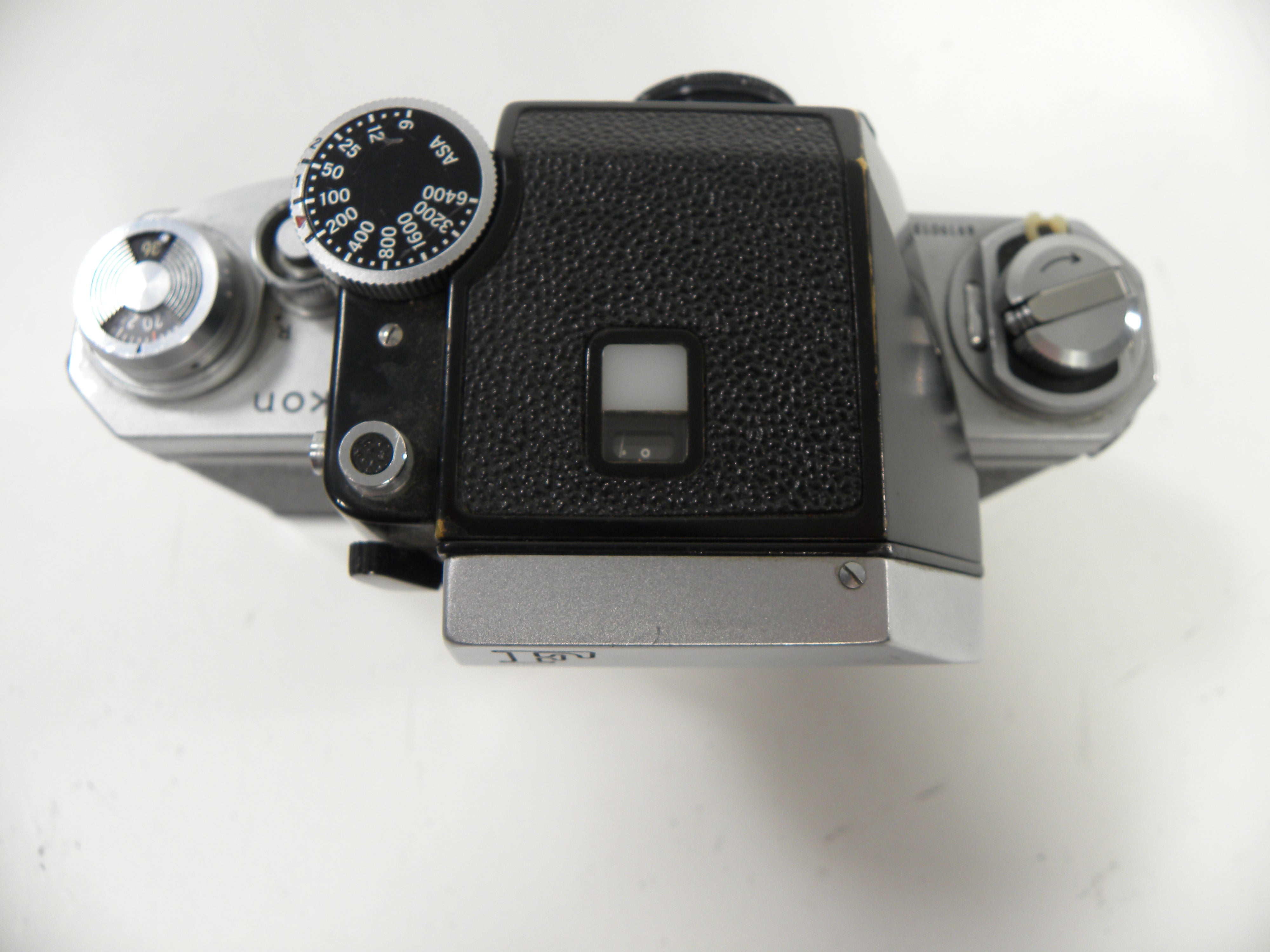 Nikon F 35mm SLR Body Only w/Focusing Screen R AS IS NO RETURNS!