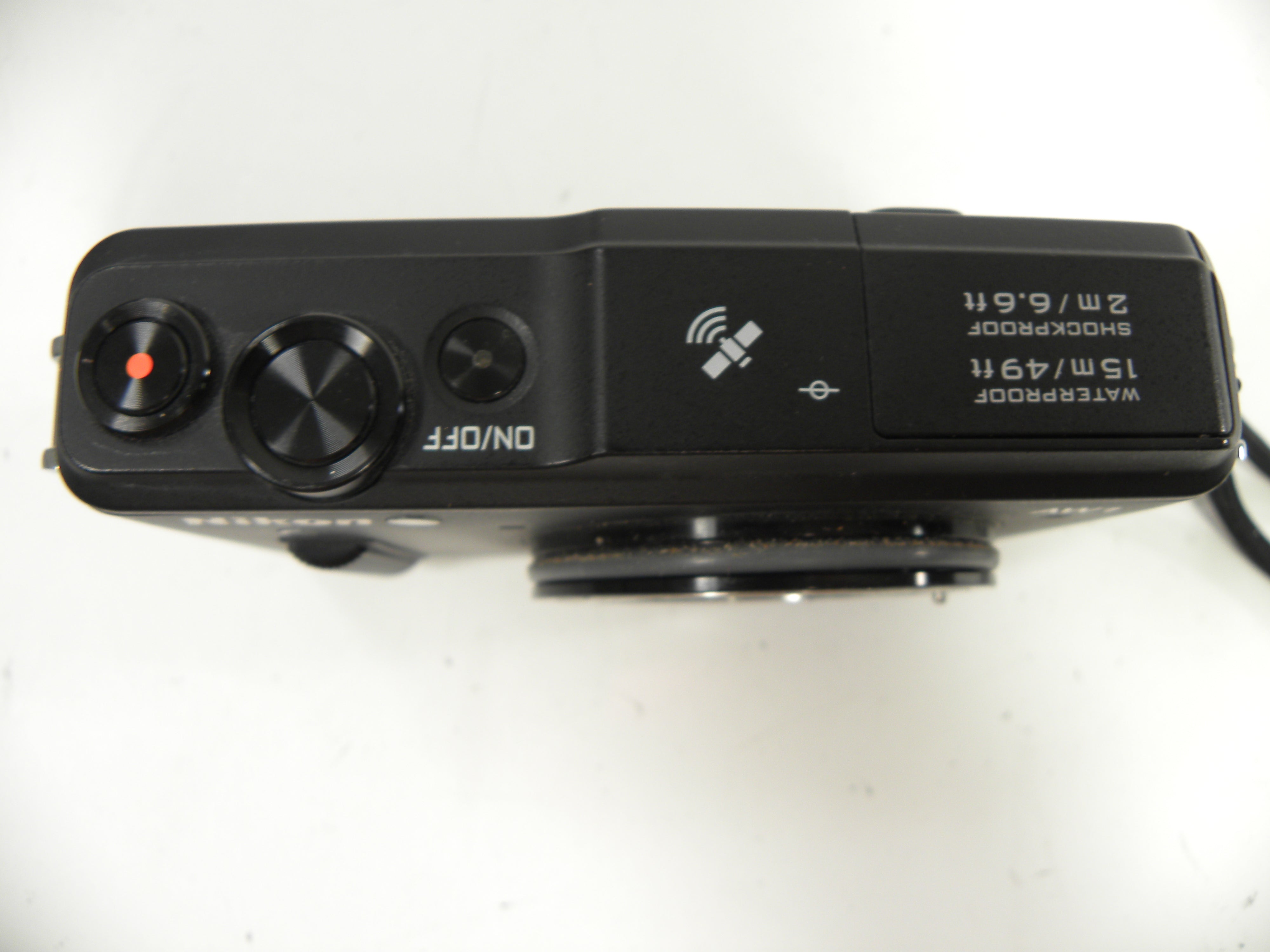 Nikon 1 AW1 14.2mp Digital Mirrorless Camera Body only (Parts) AS IS NO RETRUNS