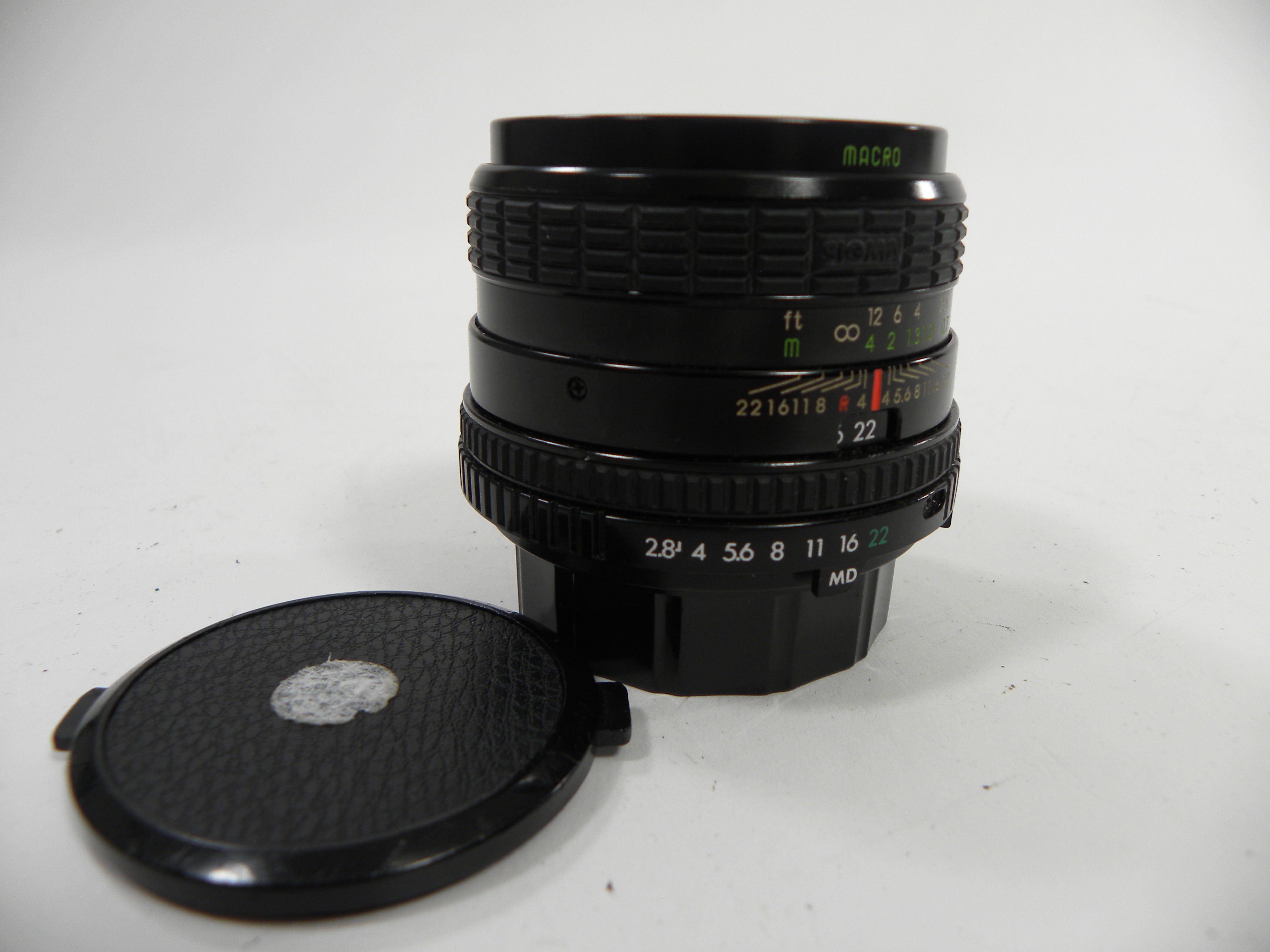 Sigma MC 28mm f2.8 Mini Wide-Angle Minolta MD Mount