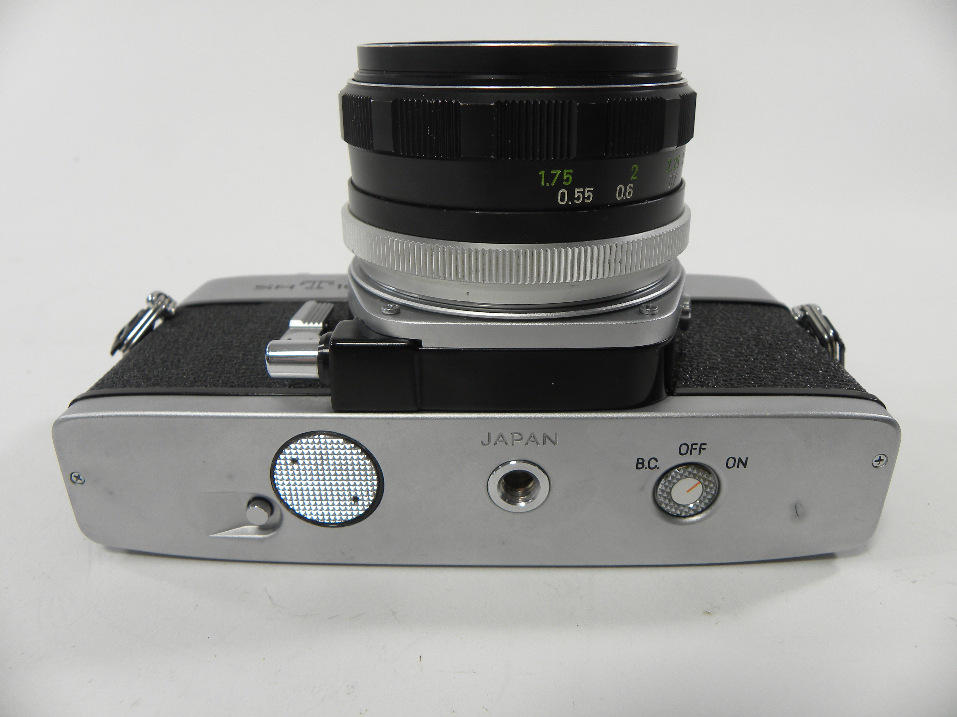 Minolta SRT 101 35mm SLR w/ Rokkor-PF MC 55mm f1.7