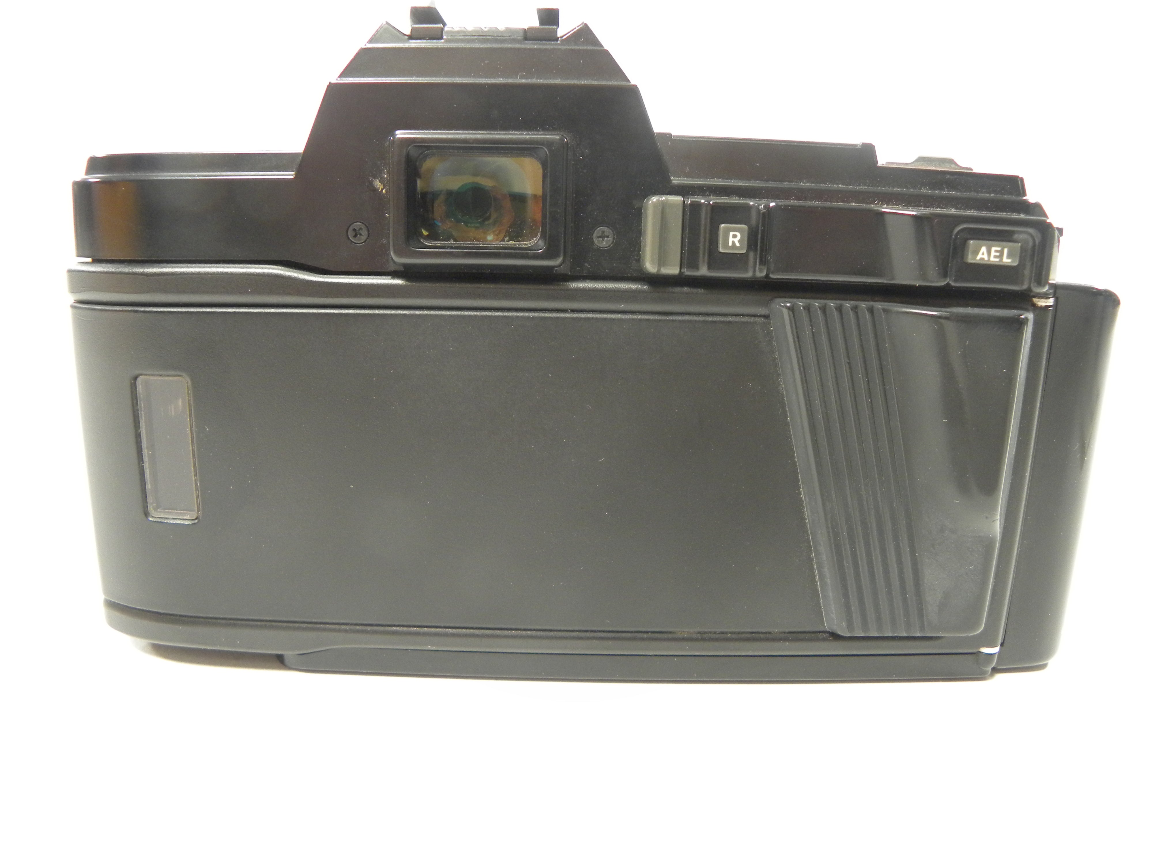 Minolta Maxxum 7000 35mm SLR w/AF 35-80mm f4-5.6