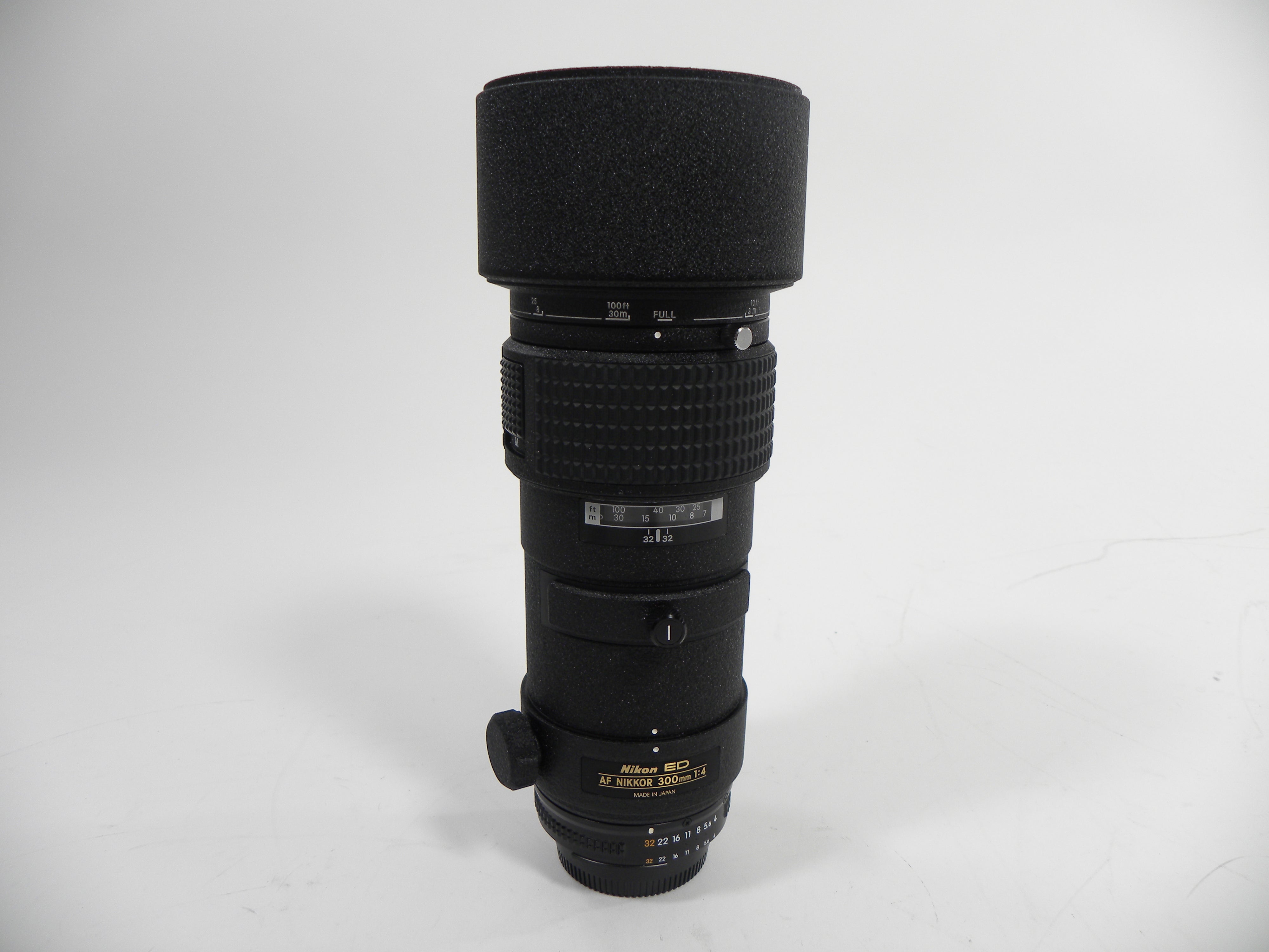 Nikon AF Nikkor ED 300mm f/4 F Mount