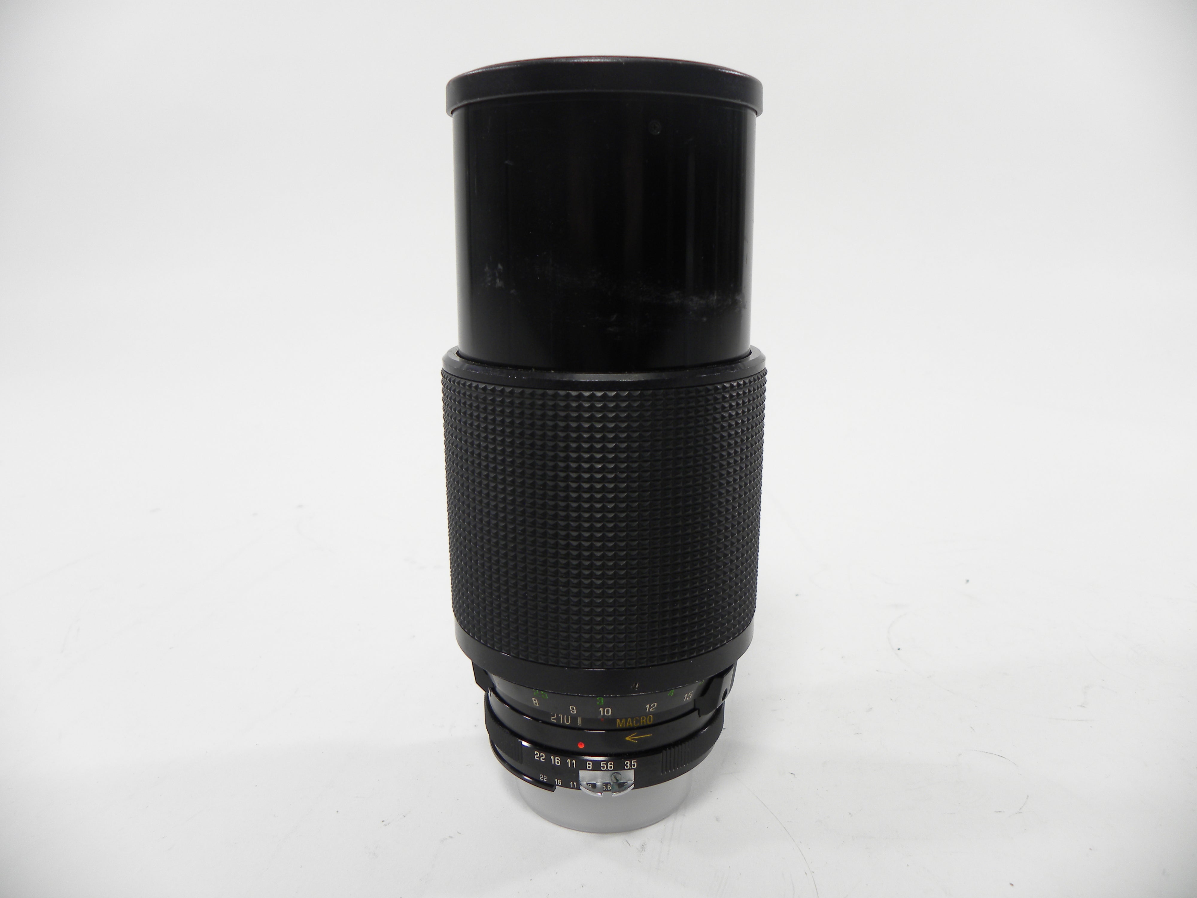 Vivitar Series 1 Macro Focusing Auto Zoom 70-210mm f3.5 Nikon F Mount