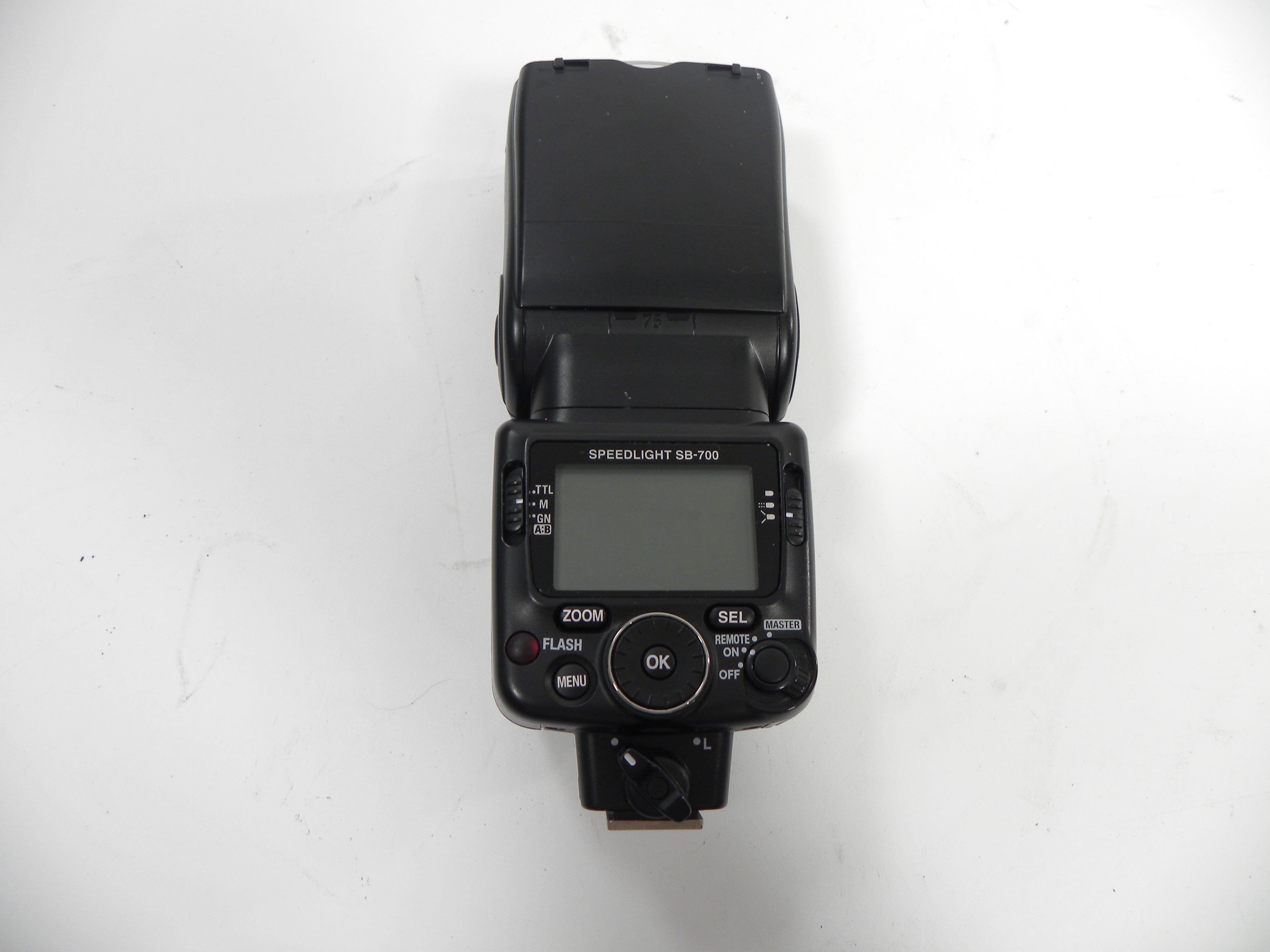 Nikon SB-700 Speedlight