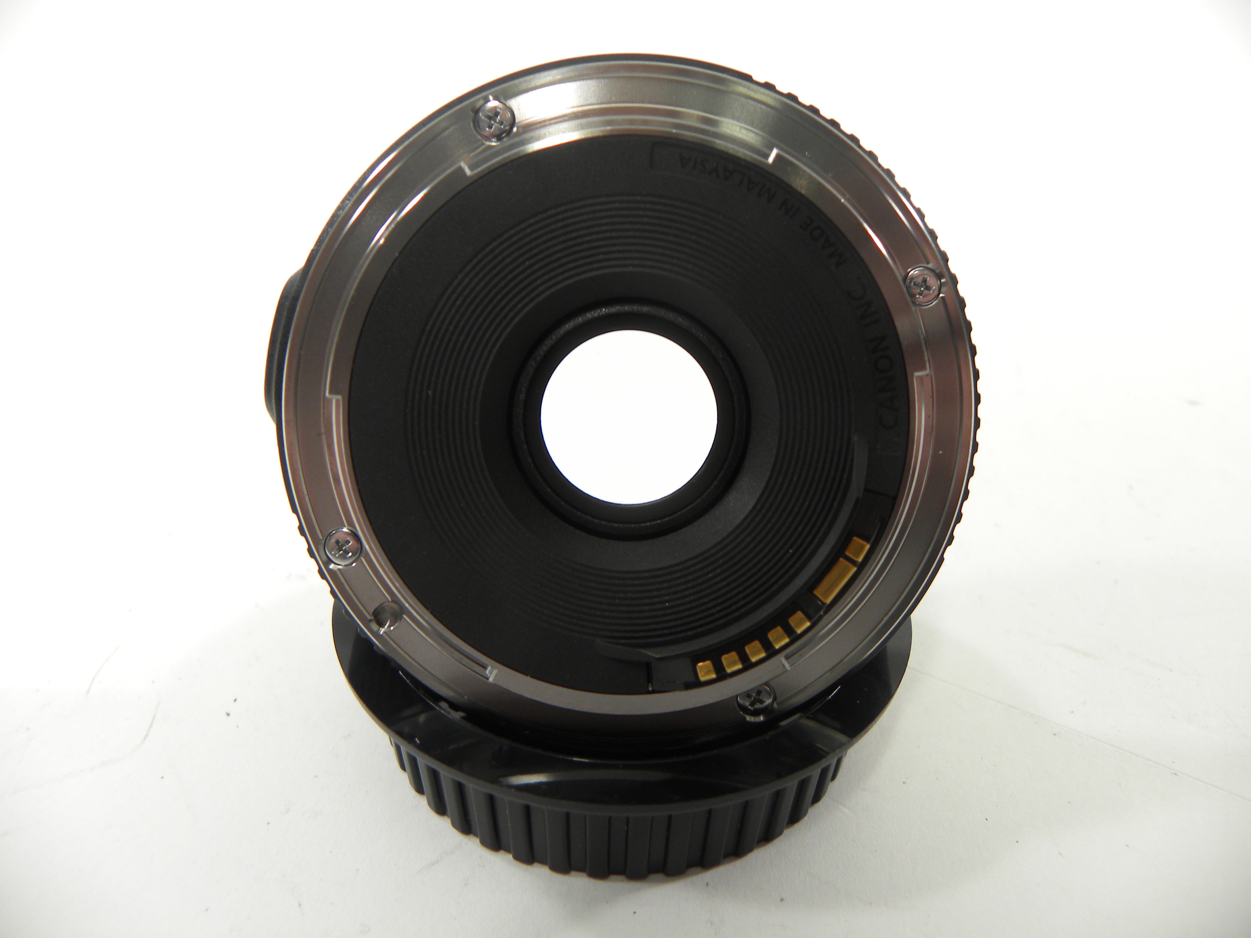 Canon EF 40mm f2.8 STM