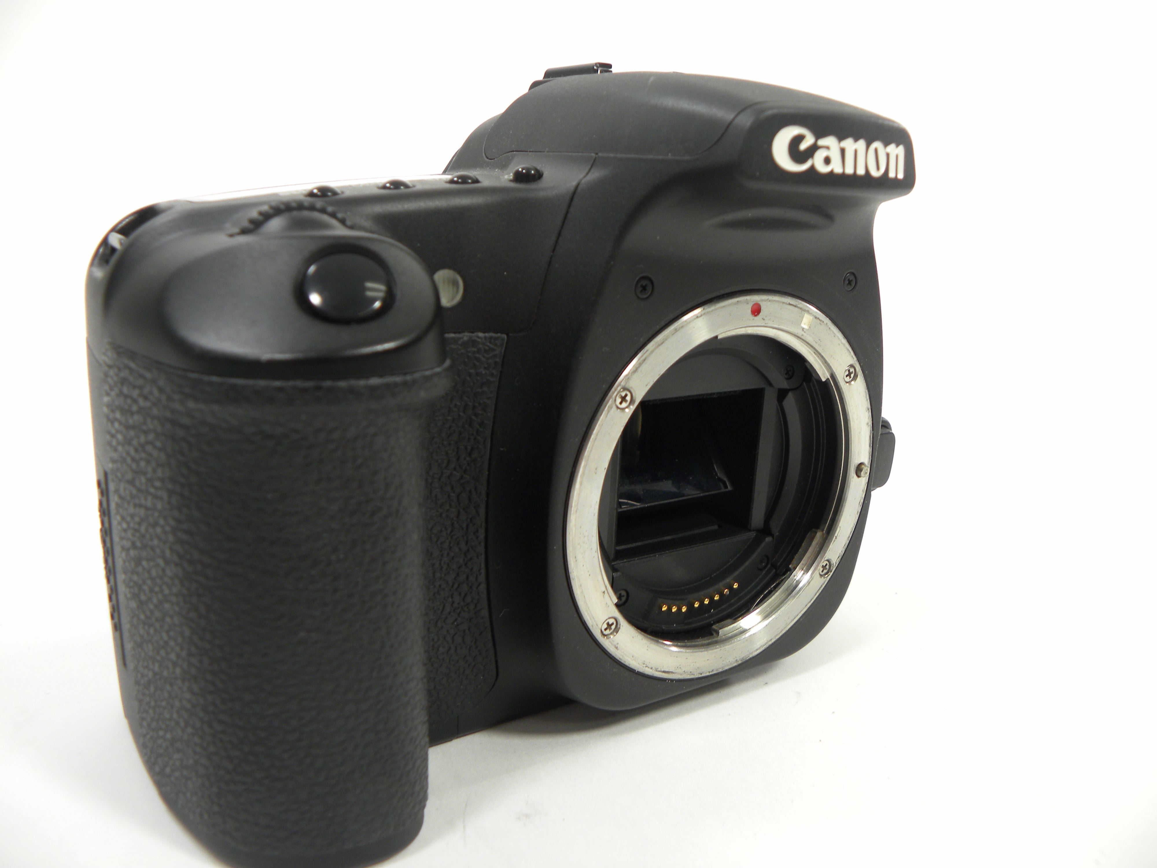Canon EOS 30D 8.2mp Digital SLR body only AS IS (Parts or Repair) No Returns