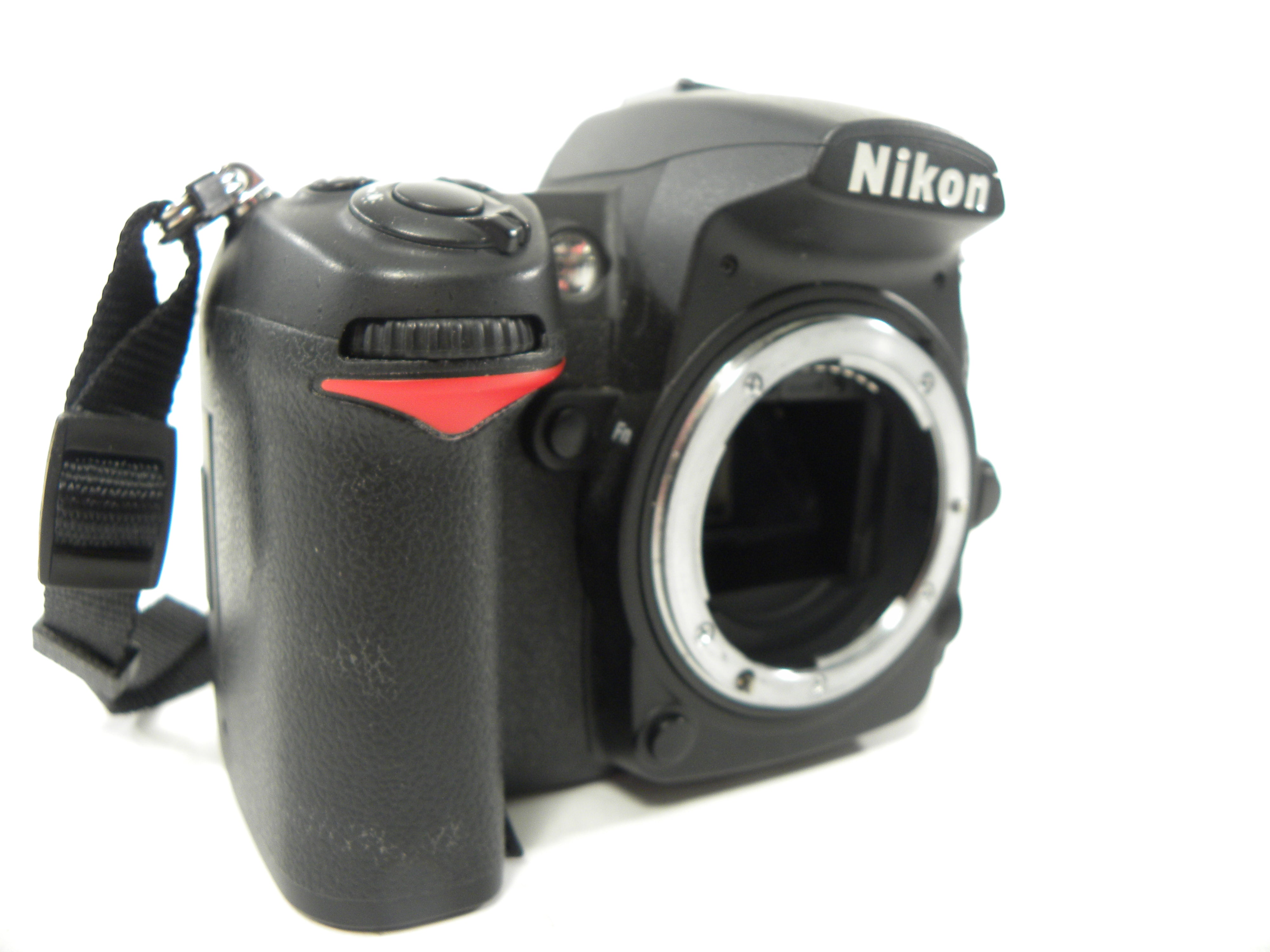Nikon D7000 16.2mp Digital SLR camera Body Only Shutter Ct. 25,771