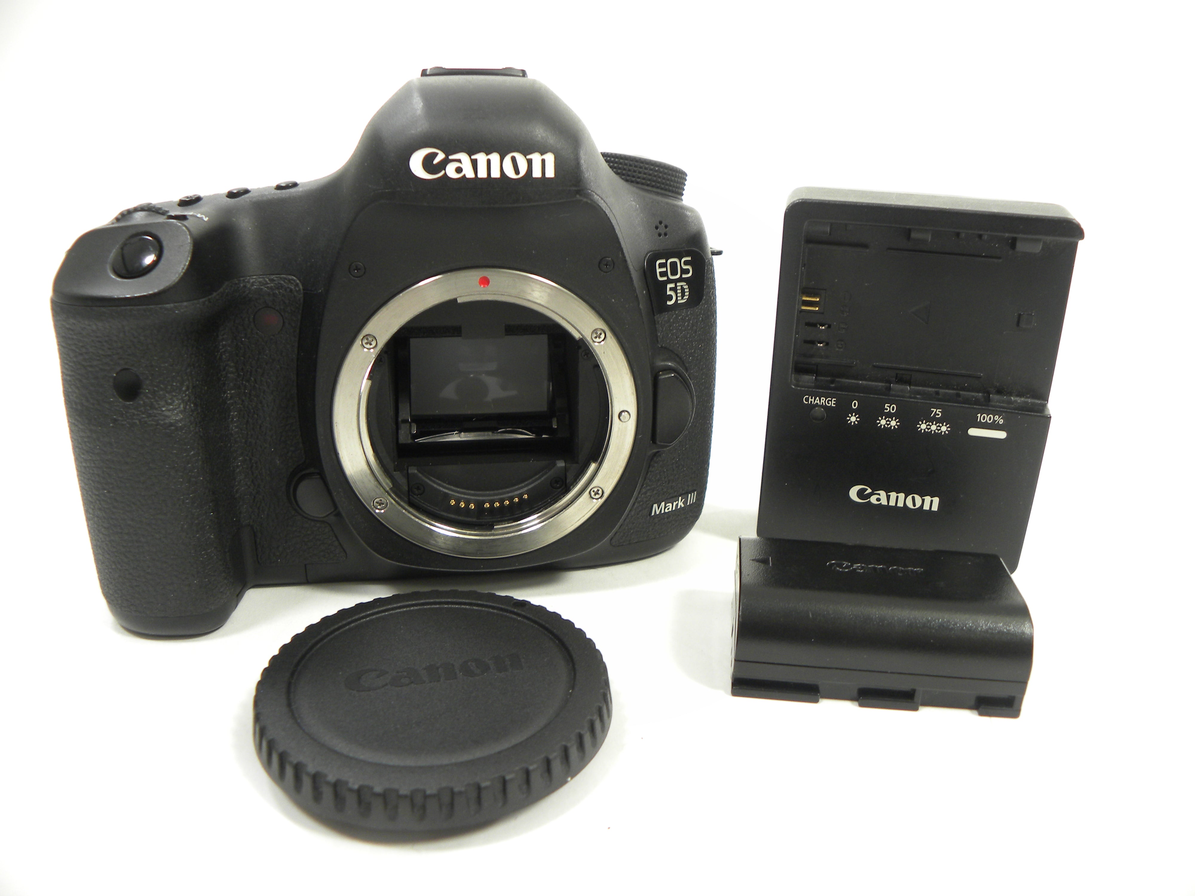 Canon EOS 5D Mark III 22.3mp Digital SLR Body only Shutter Ct. 133,142