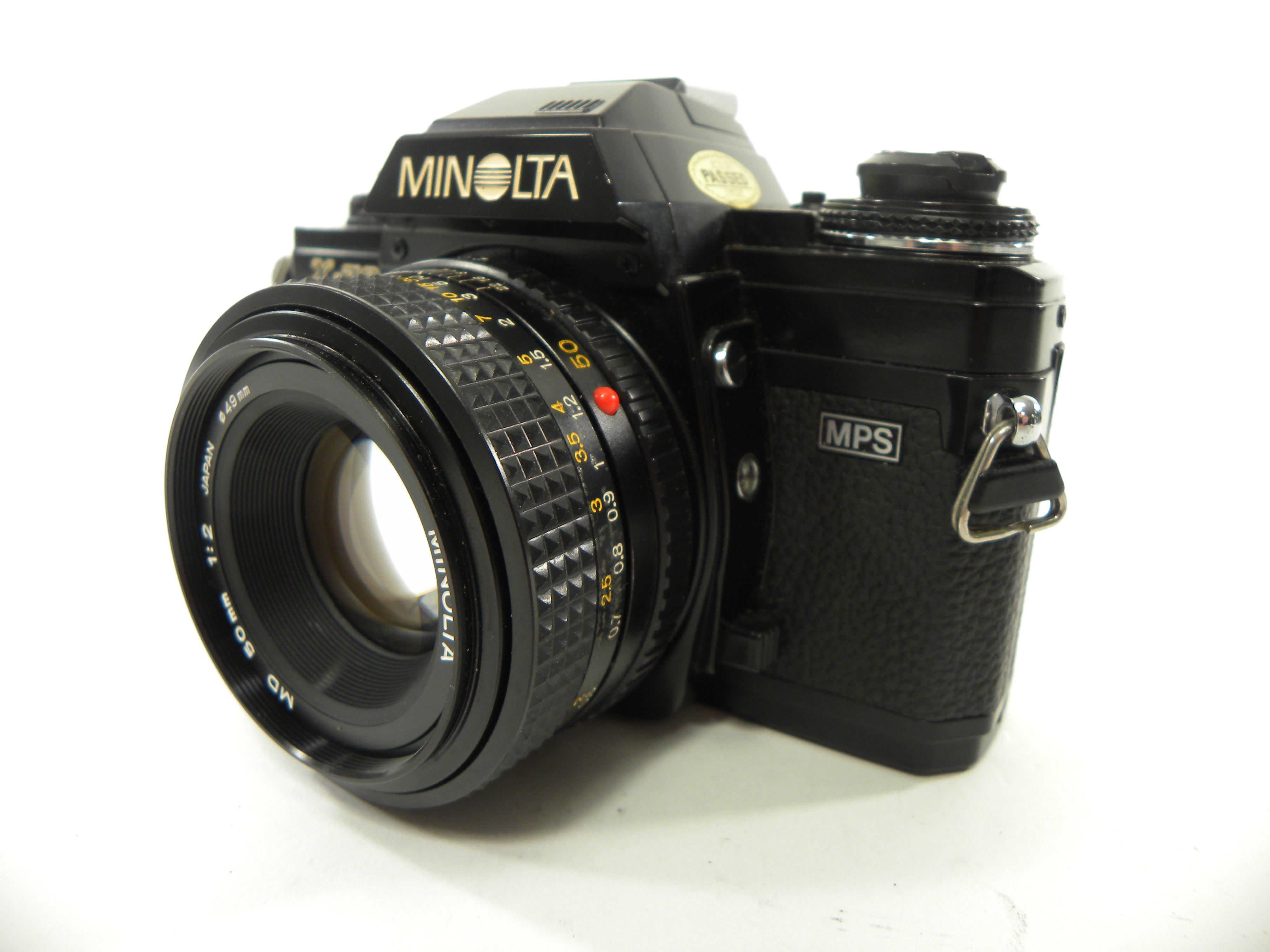 Minolta X-700 35mm SLR w/MD 50mm f2
