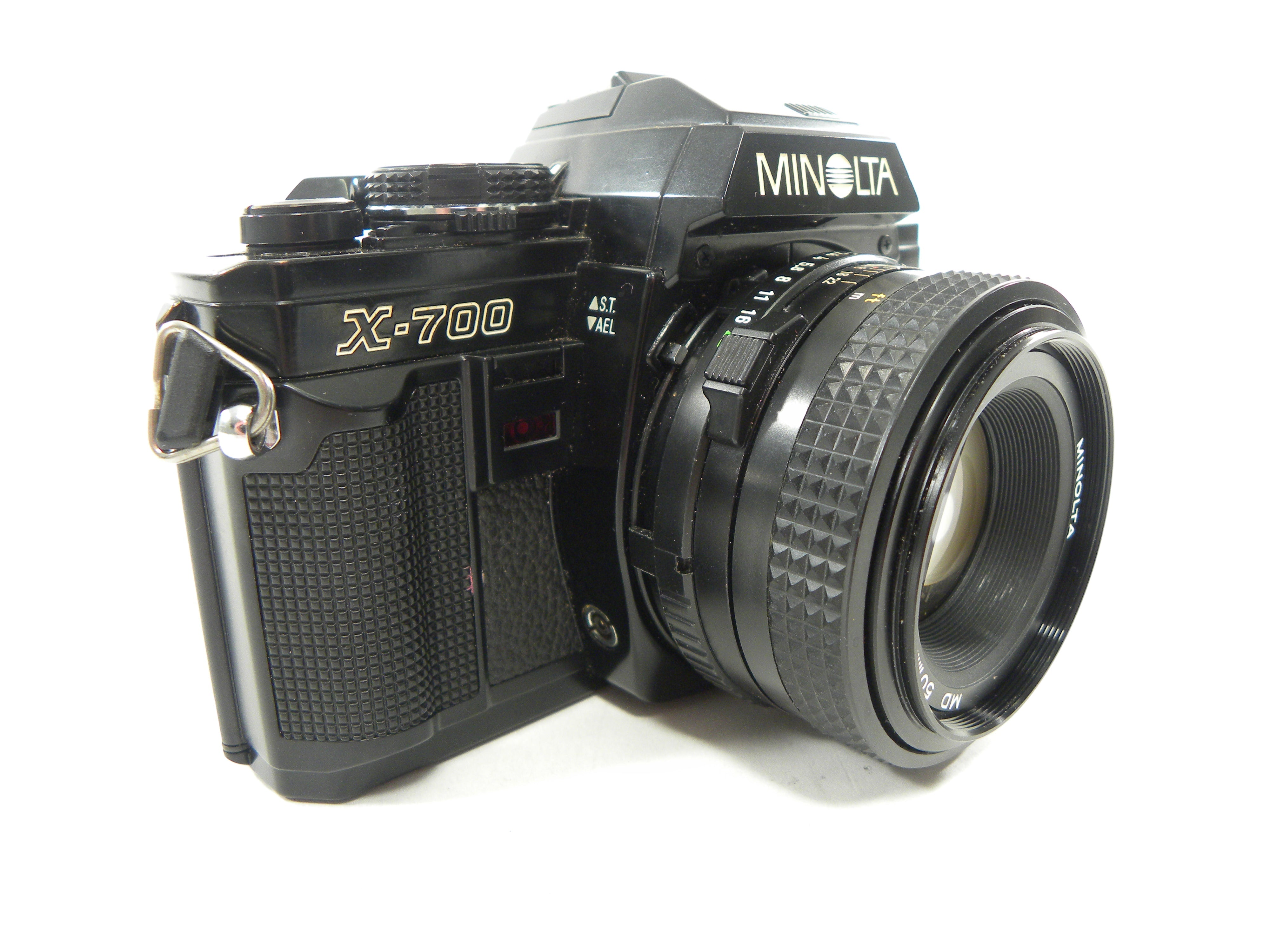 Minolta X-700 35mm SLR w/MD 50mm f2