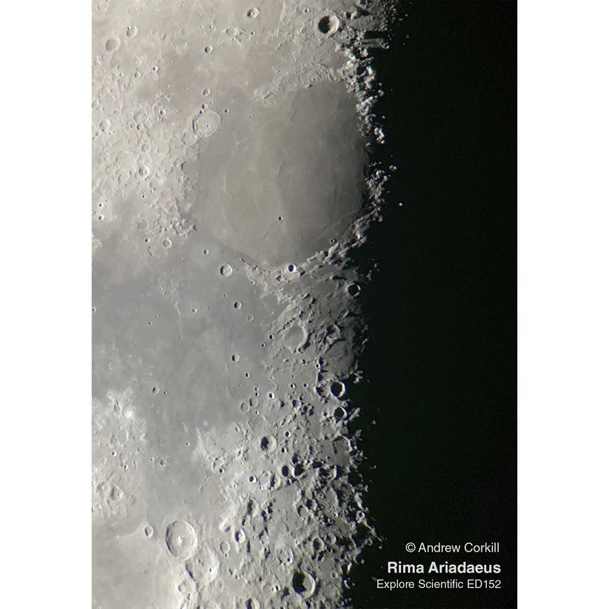 Explore Scientific ED152 Air-Spaced Triplet Telescope in Carbon Fiber (TED15208CF-HEX33