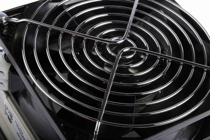 Pfannenberg PF 22.000 Series Filter Fan, 115 V ac, AC Operation, 61m³/h Filtered, 178.5m³/h Unimpeded, IP54, 145 x 145mm