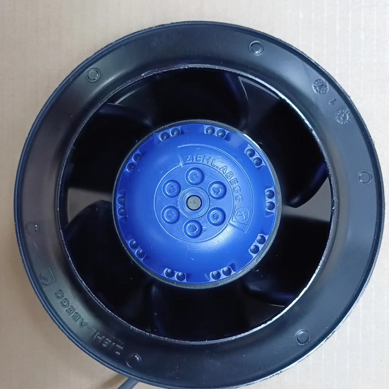 Brand new RH19L-2EP.W6.1R ZIEHL-ABEGG centrifugal fan 1-230V 50HZ