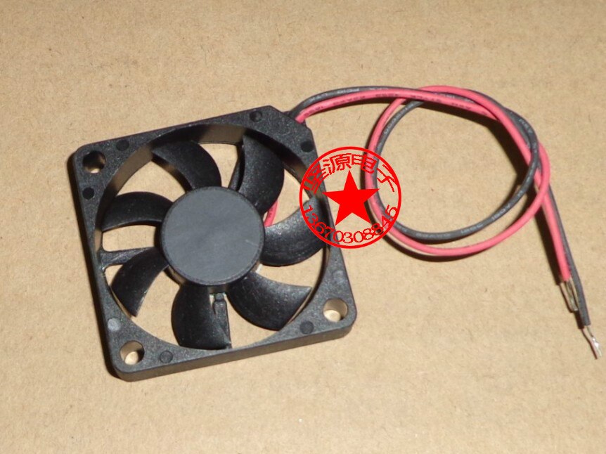 SUNON GM0535PEV1-8 5V DC Axial Cooling Fan