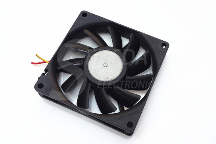 Sanyo Denki 9PH0824S7D03 80x80x15mm 24V DC 0.16A Axial Cooling Fan