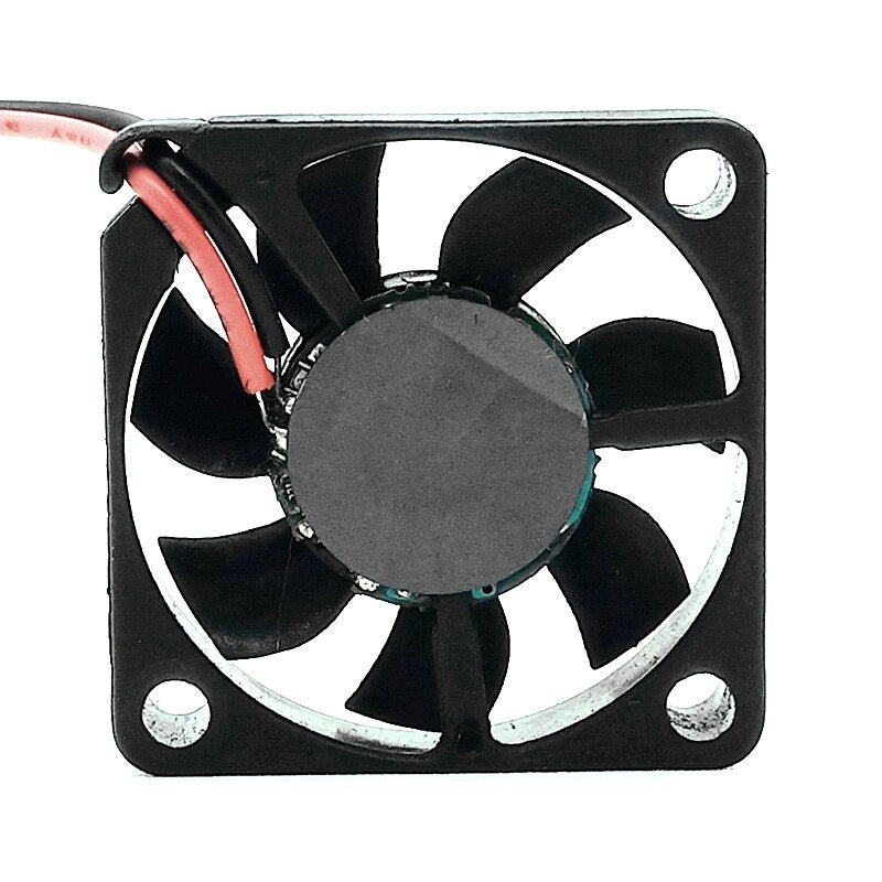 SUNON SUNON 30x30x6mm 5V DC Axial Cooling Fan