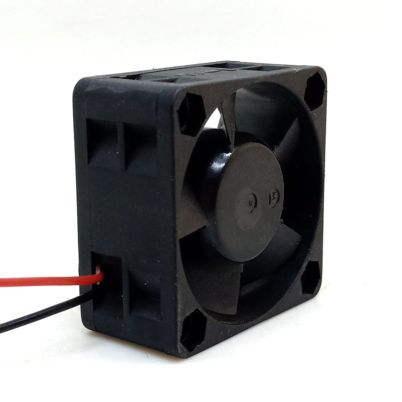 YM0504PKB3 5V DC Axial Cooling Fan