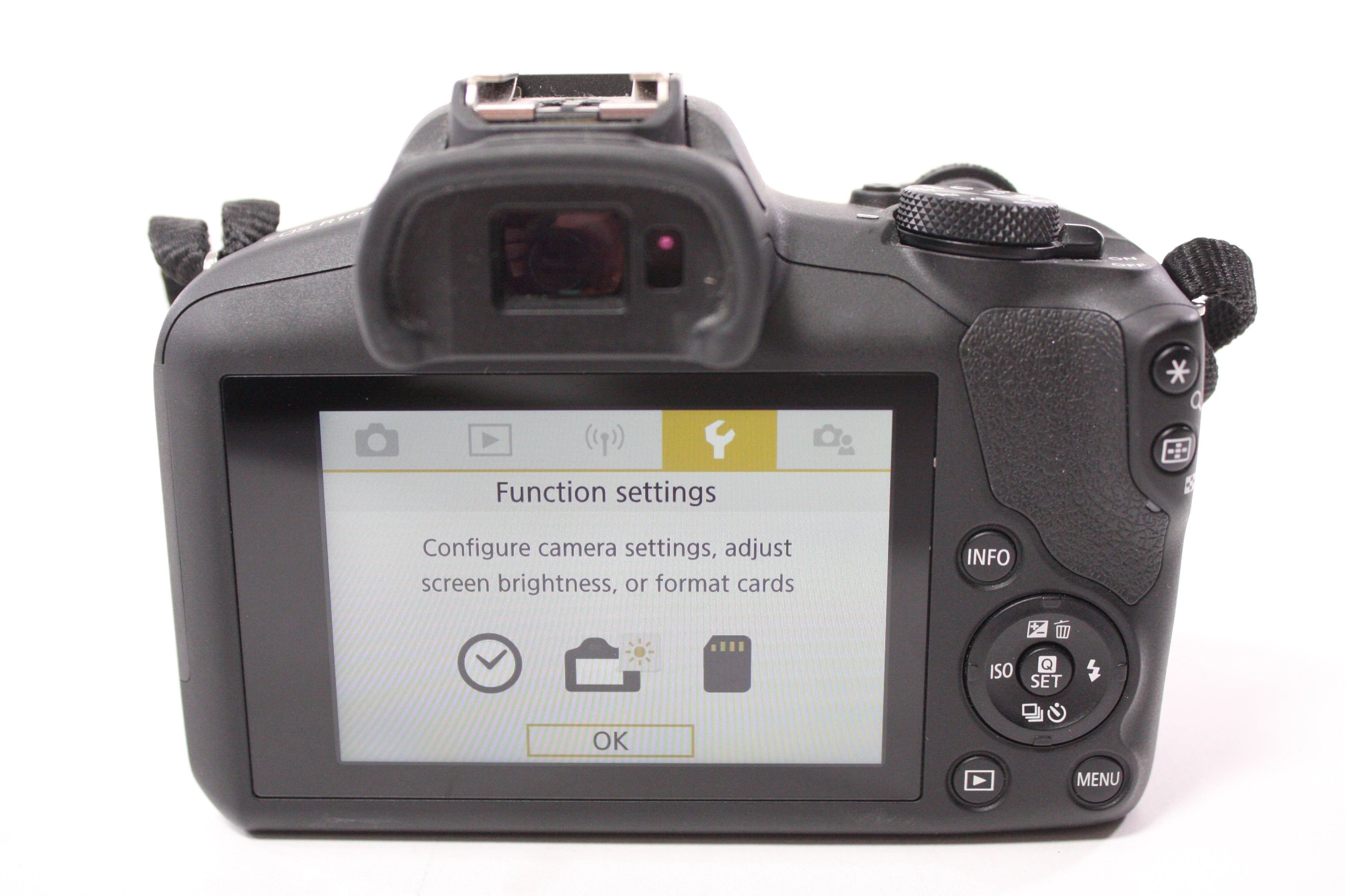 Canon R100 Digital Mirrorless Camera with 18-45mm f/4.5-6.3 IS STM RF-S Lens with Shutter Count Less Than 1,000