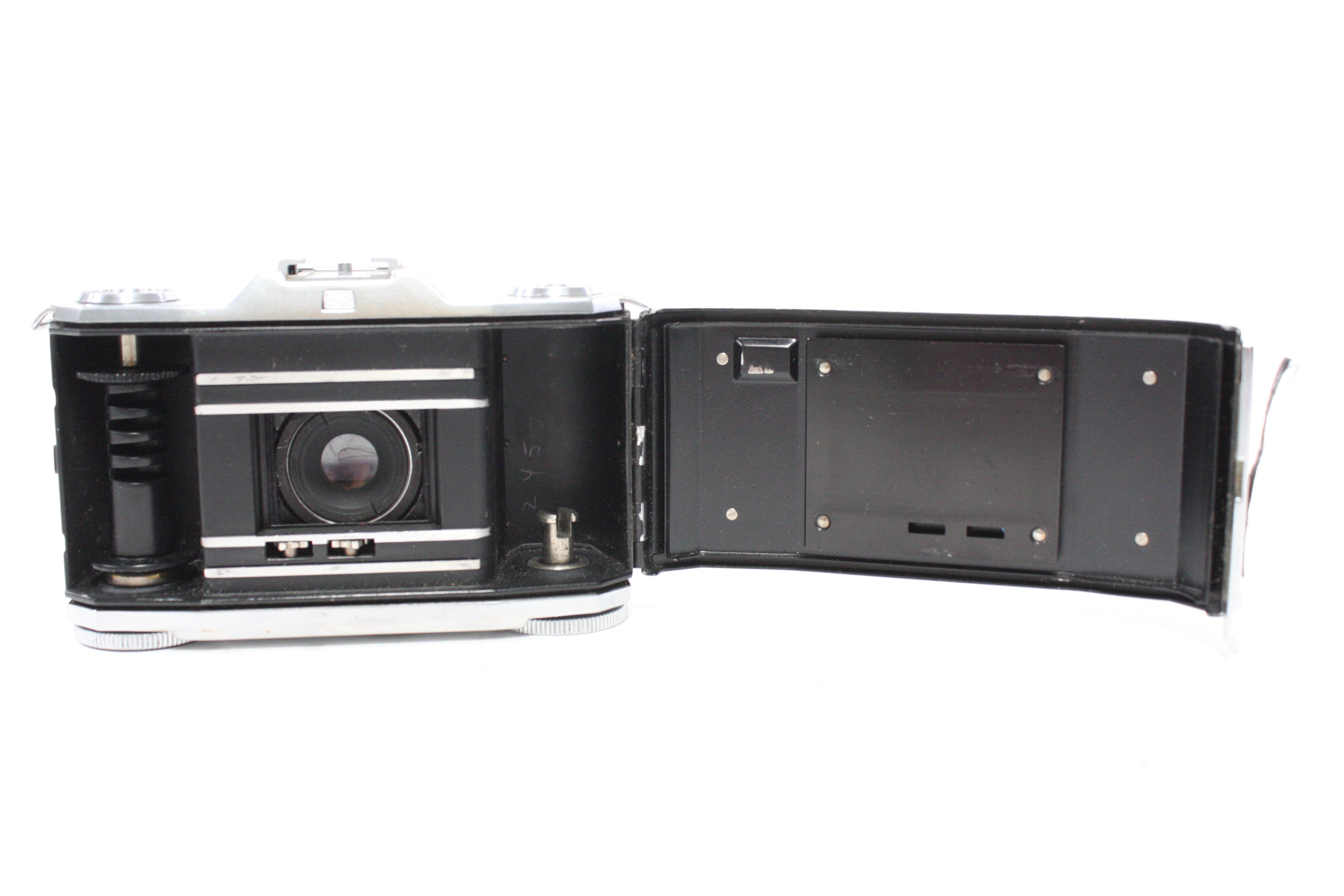 Zeiss Ikon Contina 35mm Camera with Novar-Anastigmat 45mm f/3.5 Lens