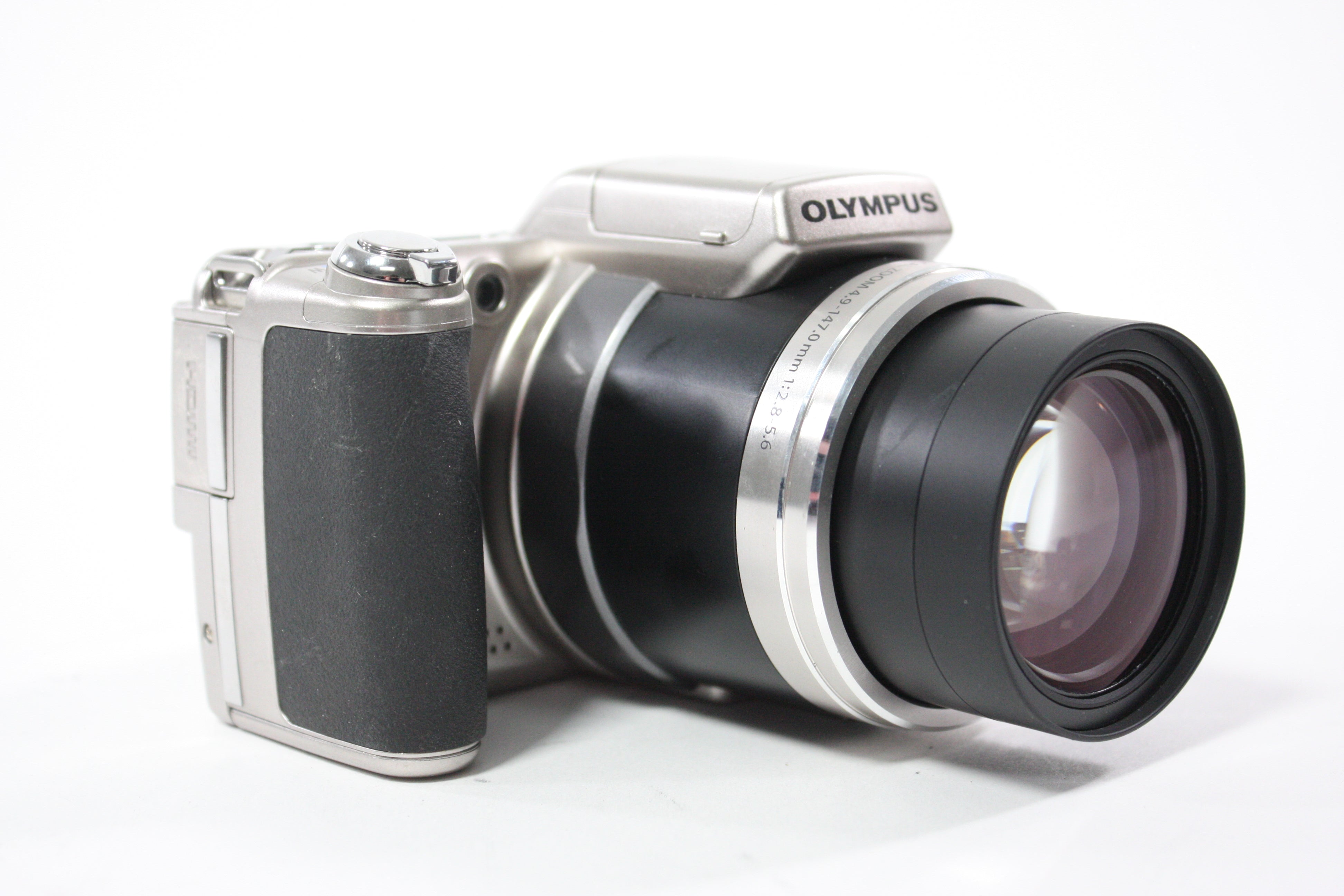 Olympus SP-800UZ Digital Point and Shoot Camera 30x Zoom 14mp