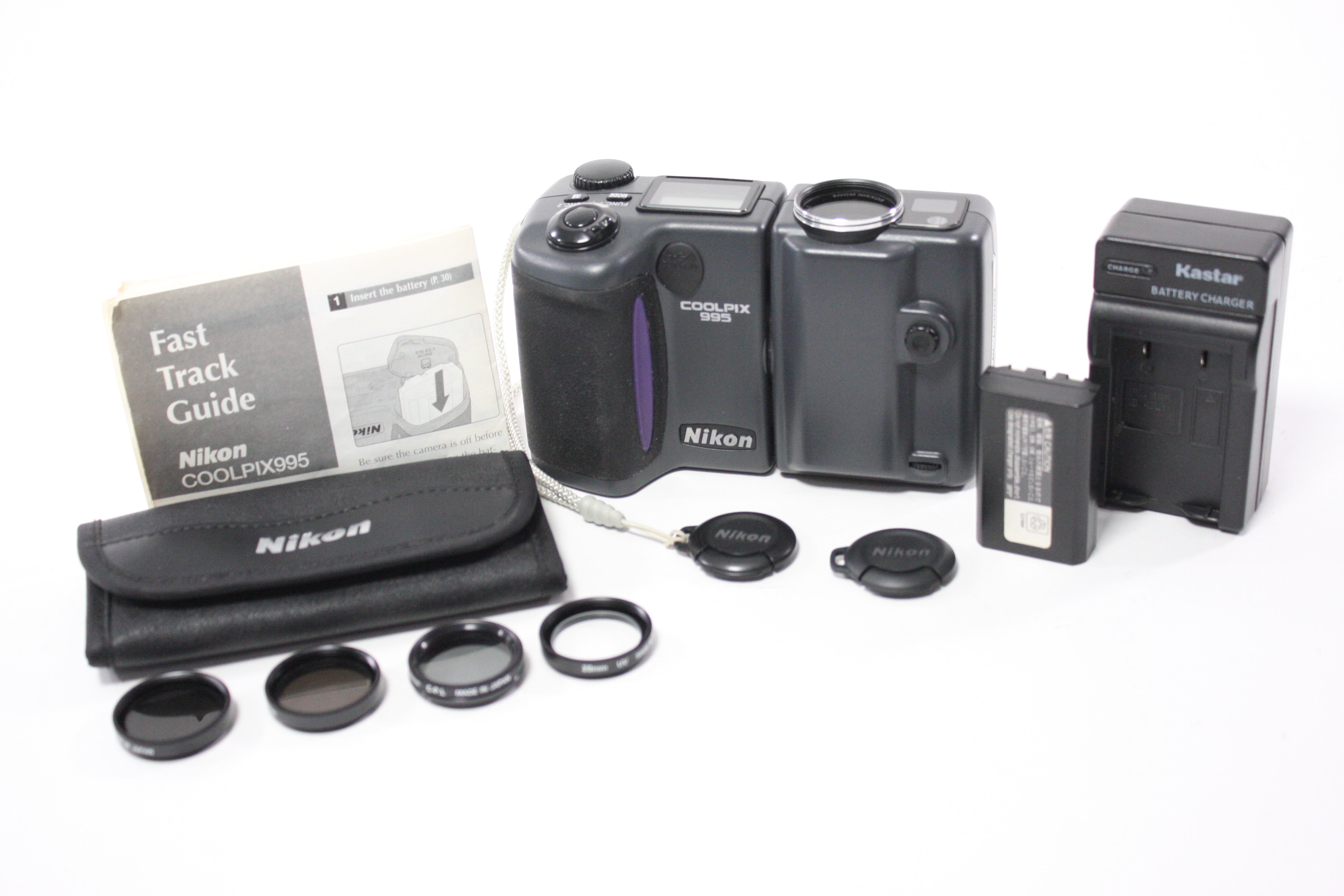 Nikon Coolpix E995 Digital Point and Shoot Camera