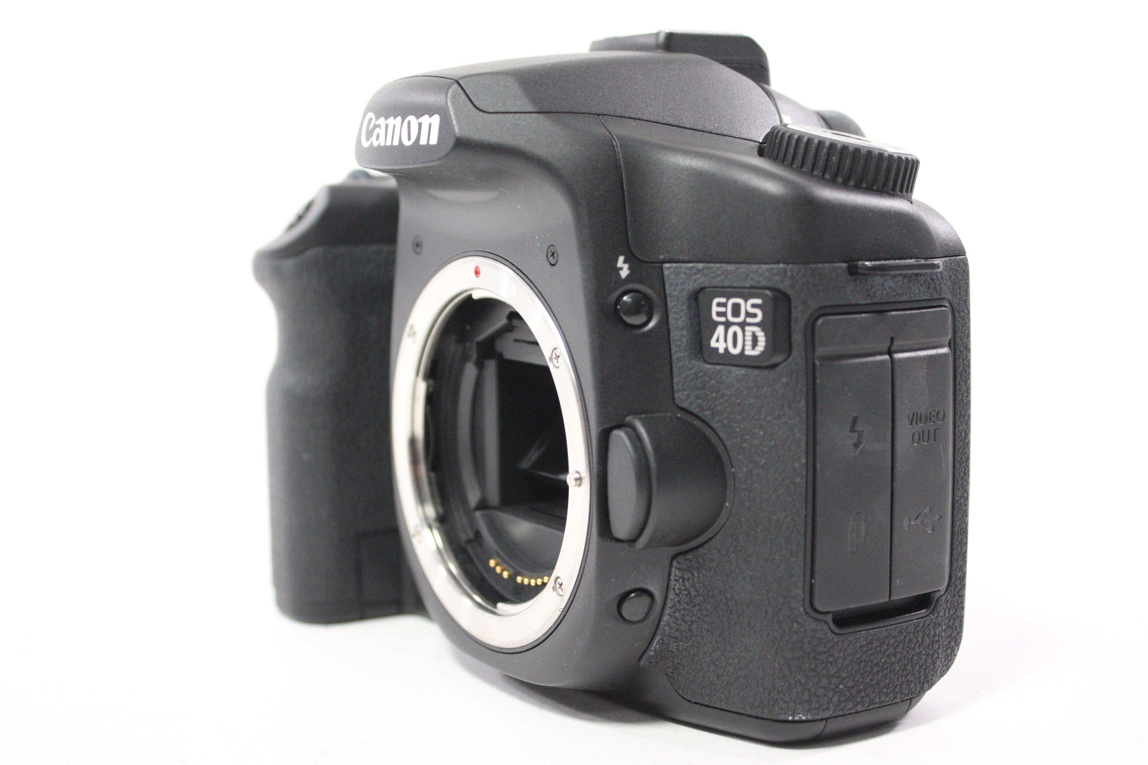 Canon EOS 40D DSLR Camera with 18-55mm f/3.5-5.6 IS II EF-S Lens with Shutter Count 305