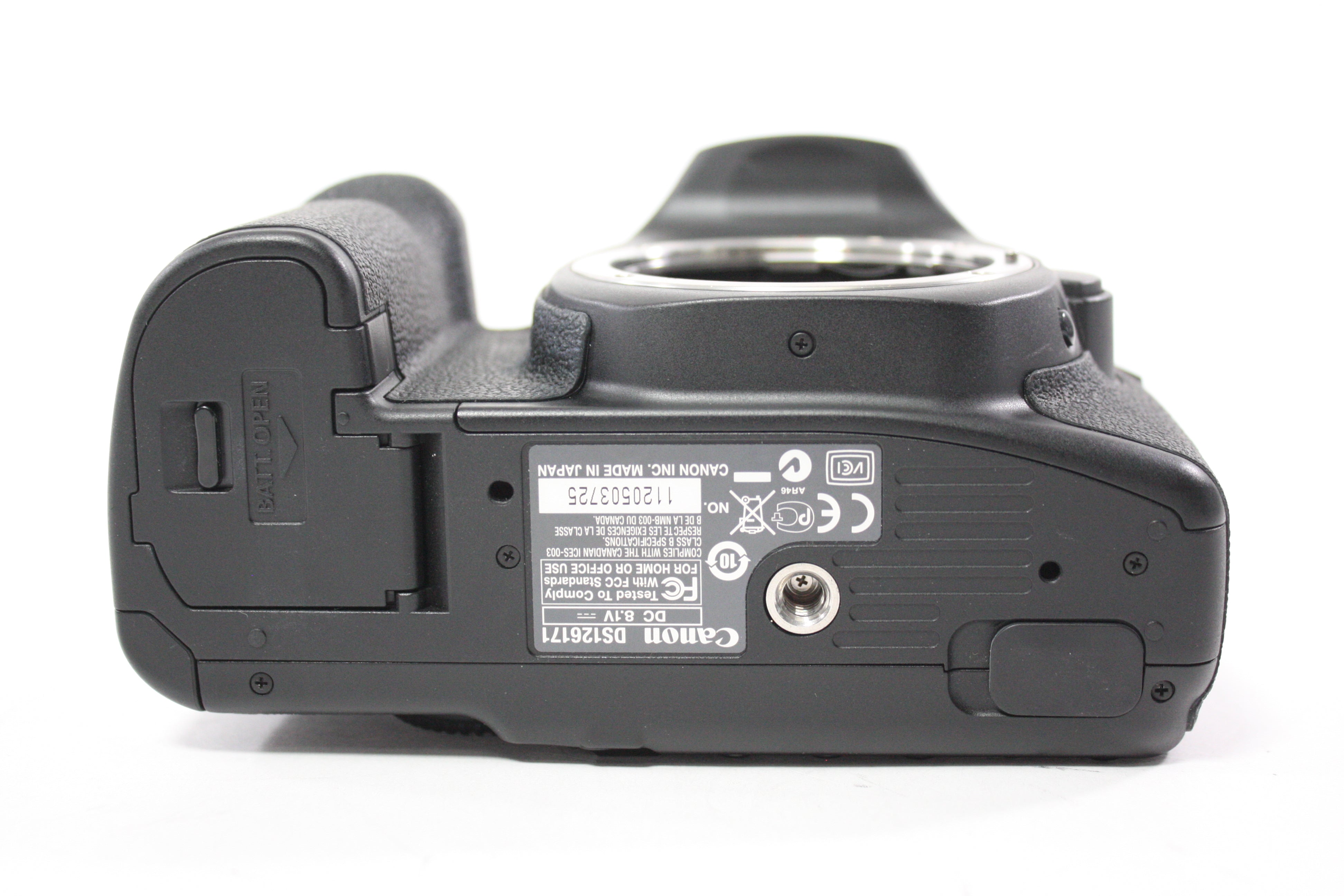 Canon EOS 40D DSLR Camera with 18-55mm f/3.5-5.6 IS II EF-S Lens with Shutter Count 305