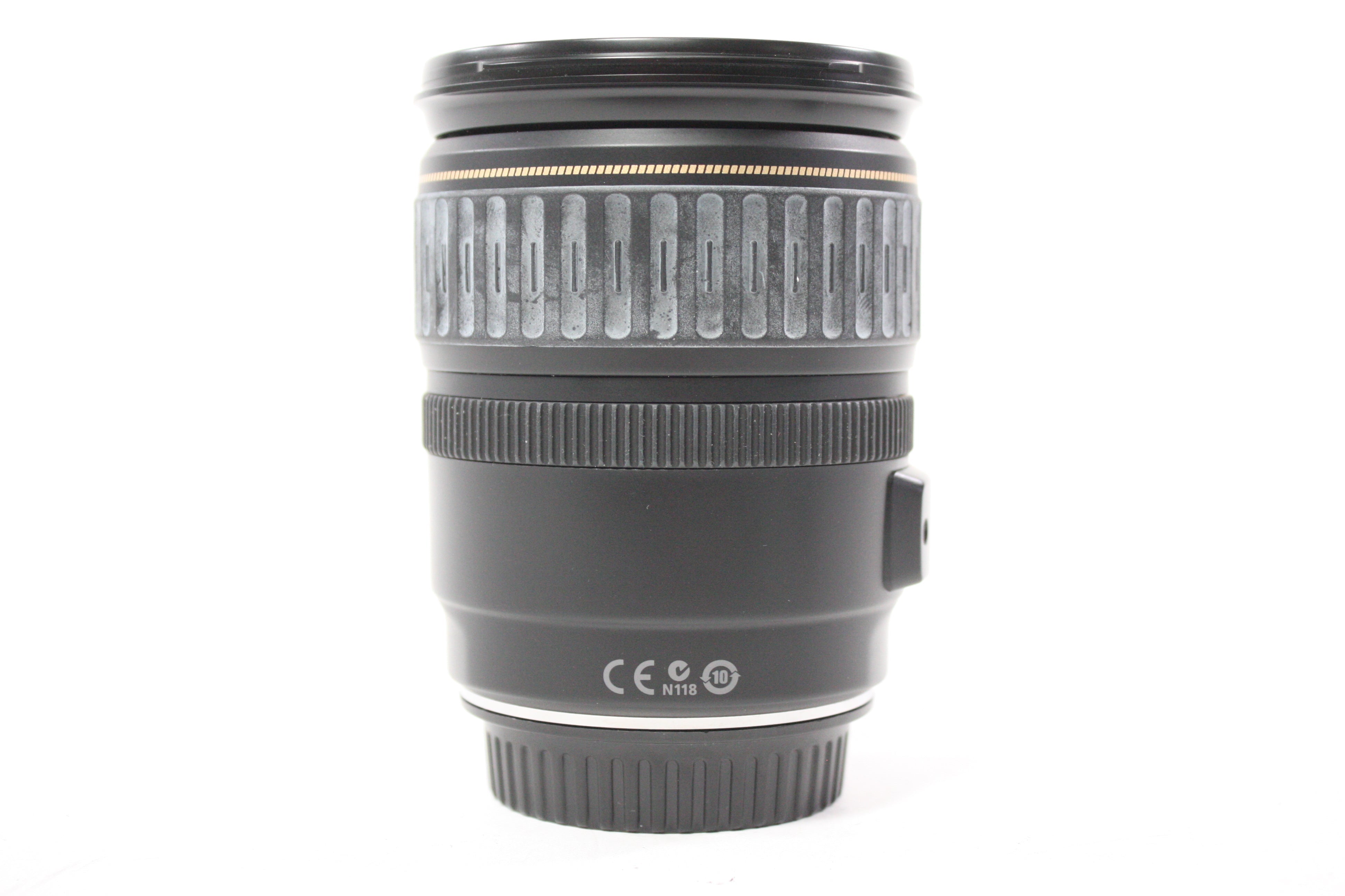 Canon 28-135mm f/3.5-5.6 IS USM Macro Lens for Canon EF Mount